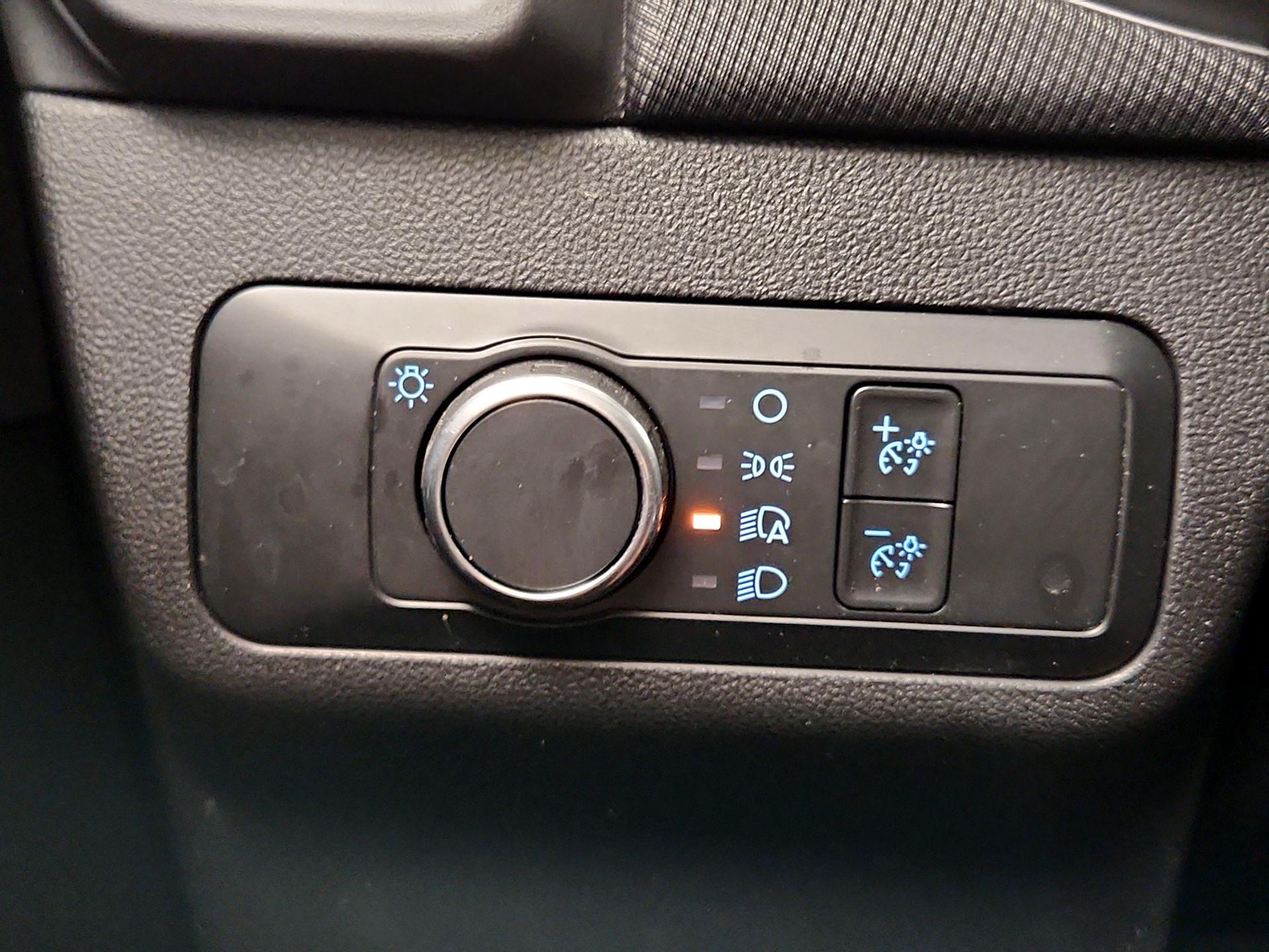 Thumbnail: 2022 Ford Bronco Sport - 13