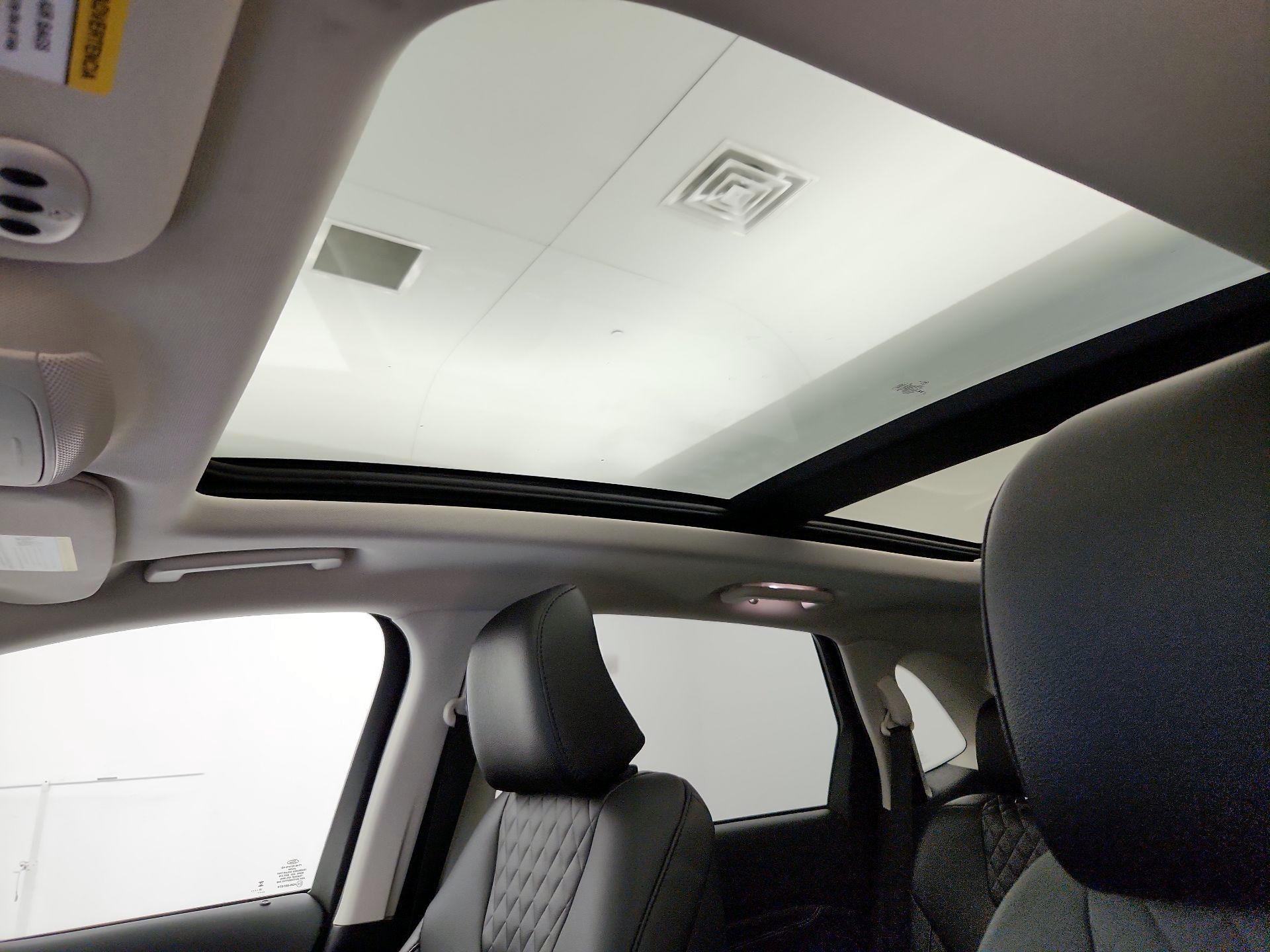 Thumbnail: 2024 Ford Edge - 19