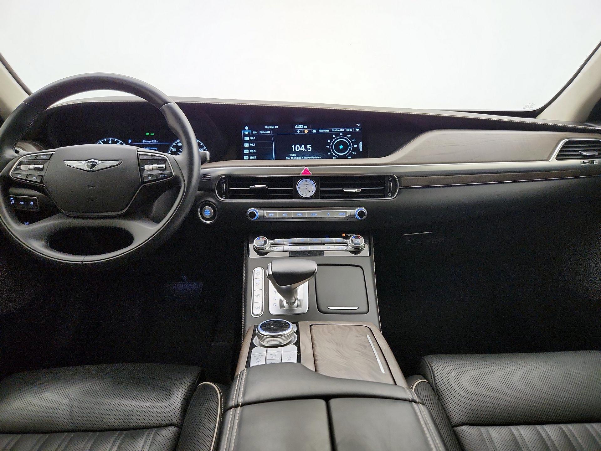 Thumbnail: 2020 Genesis G90 - 9