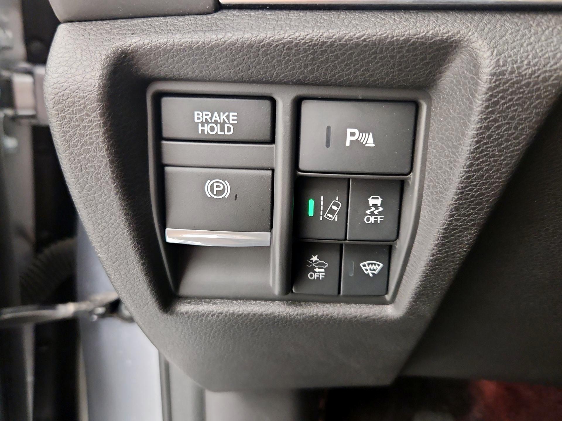 Thumbnail: 2017 Acura MDX - 13