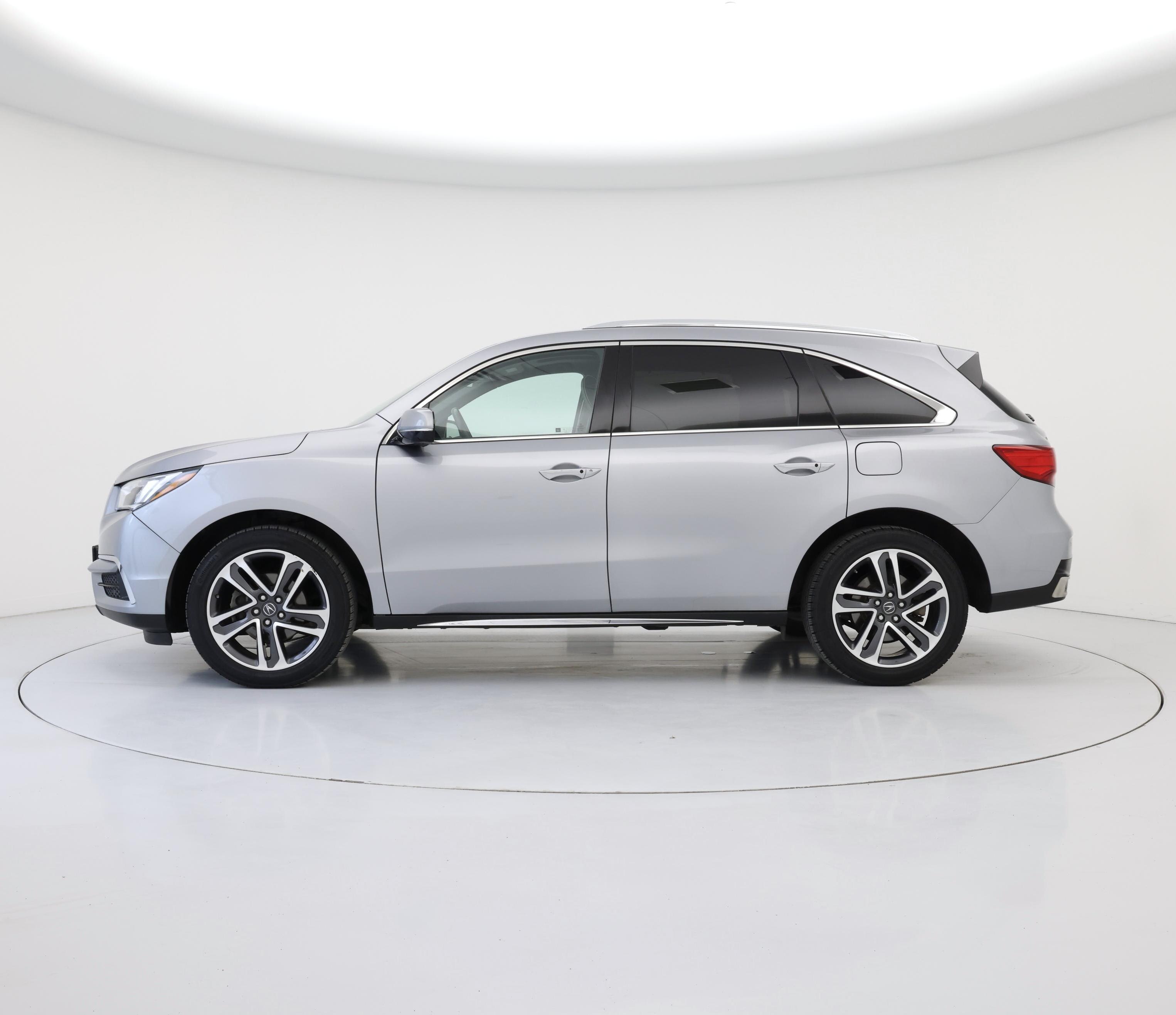 Thumbnail: 2017 Acura MDX - 3