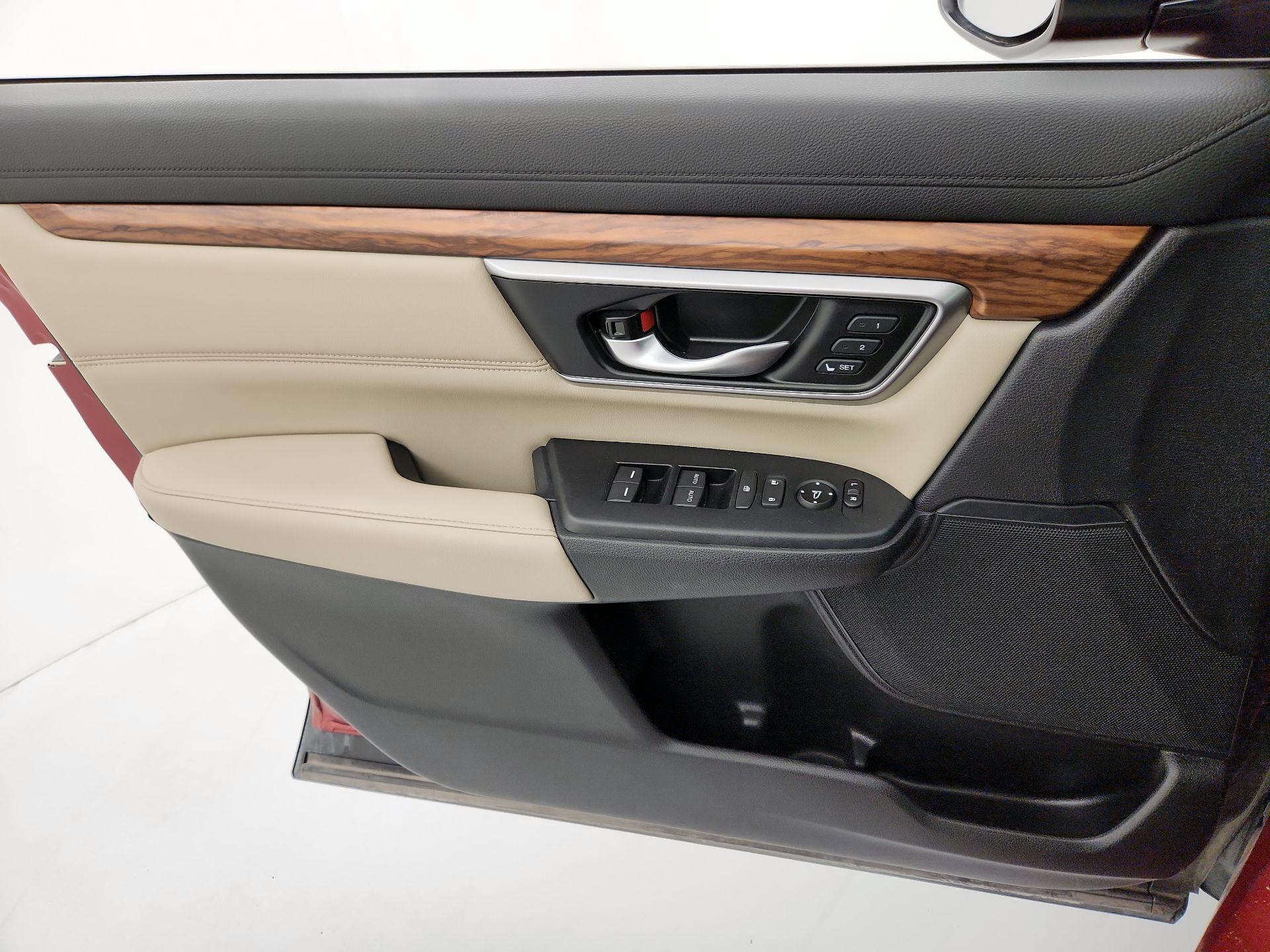 Thumbnail: 2018 Honda CR-V - 12