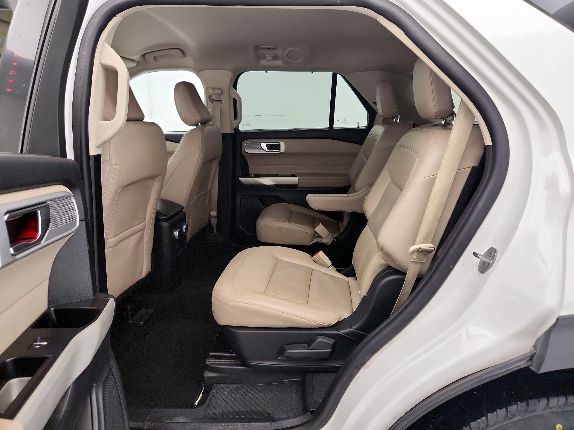 Thumbnail: 2021 Ford Explorer - 20