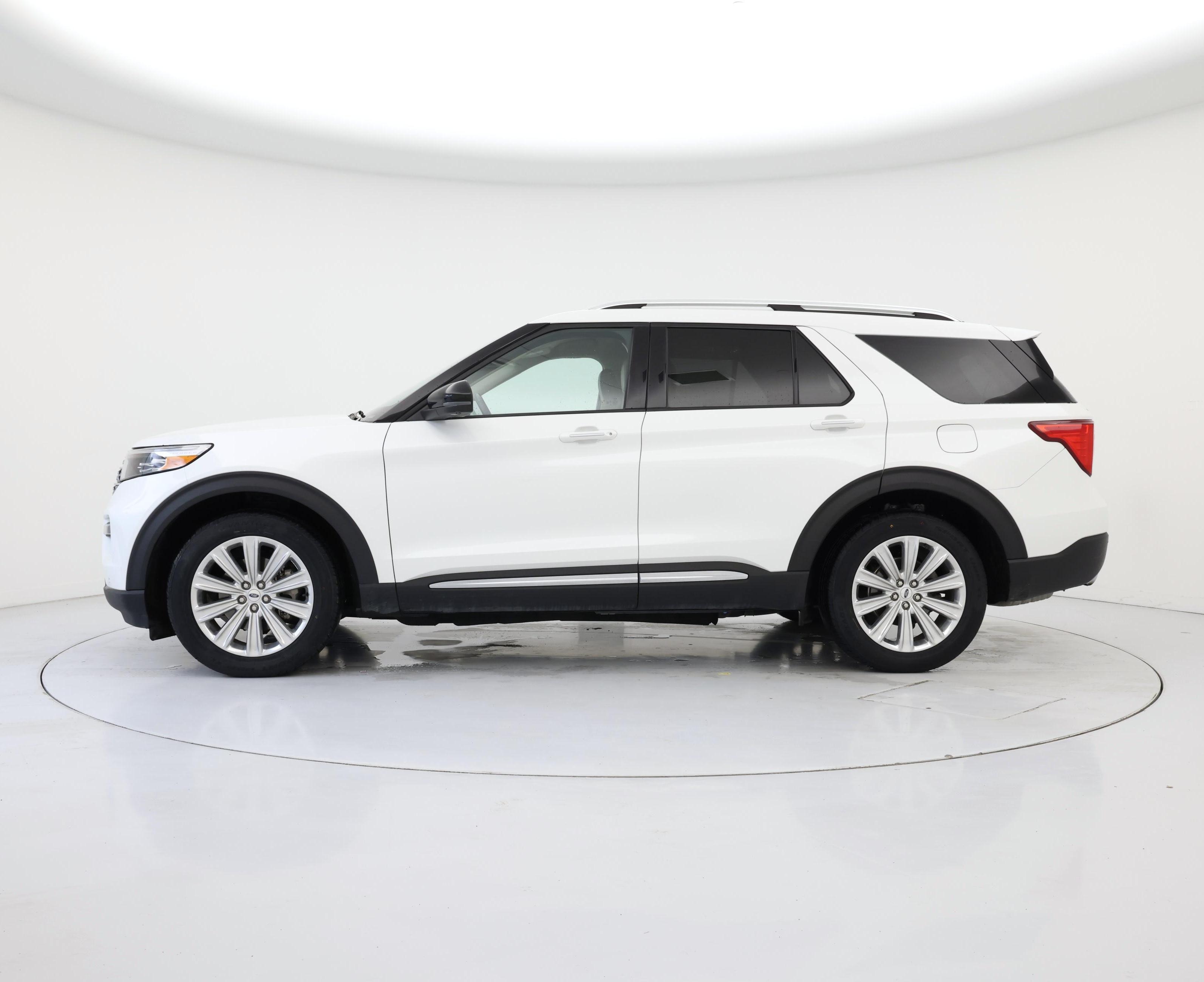 Thumbnail: 2021 Ford Explorer - 3