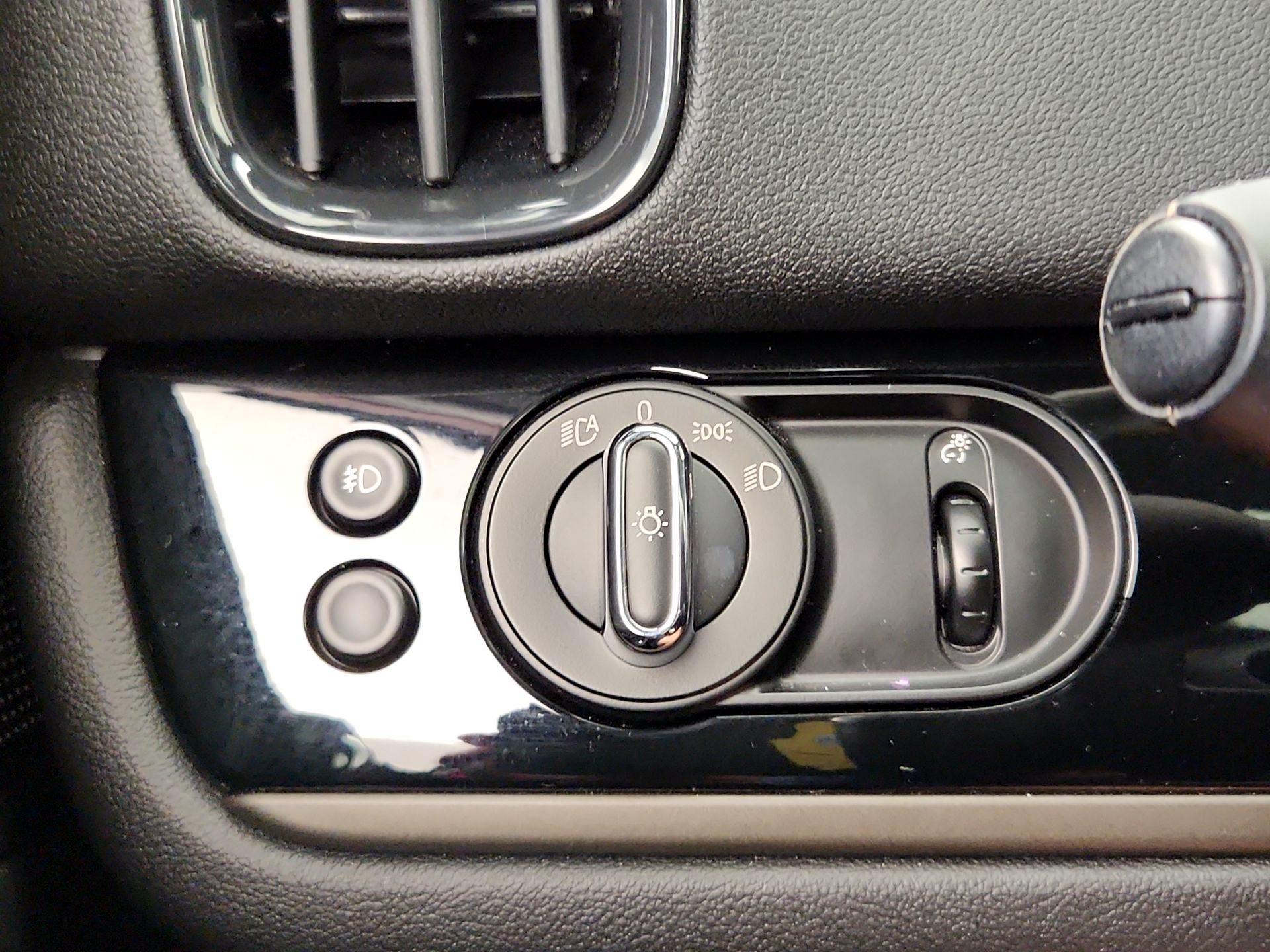 Thumbnail: 2022 MINI Cooper Countryman - 13