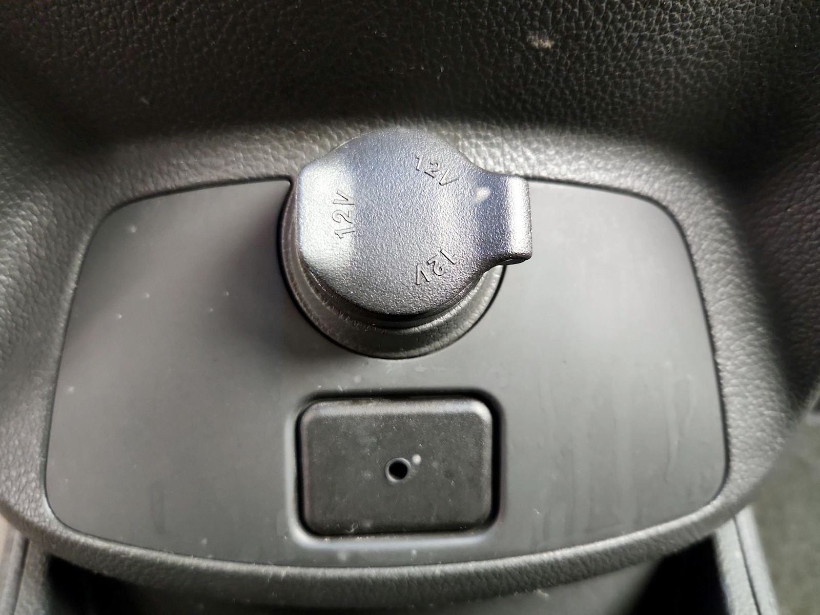 2015 Chevrolet Spark LS - Photo 18