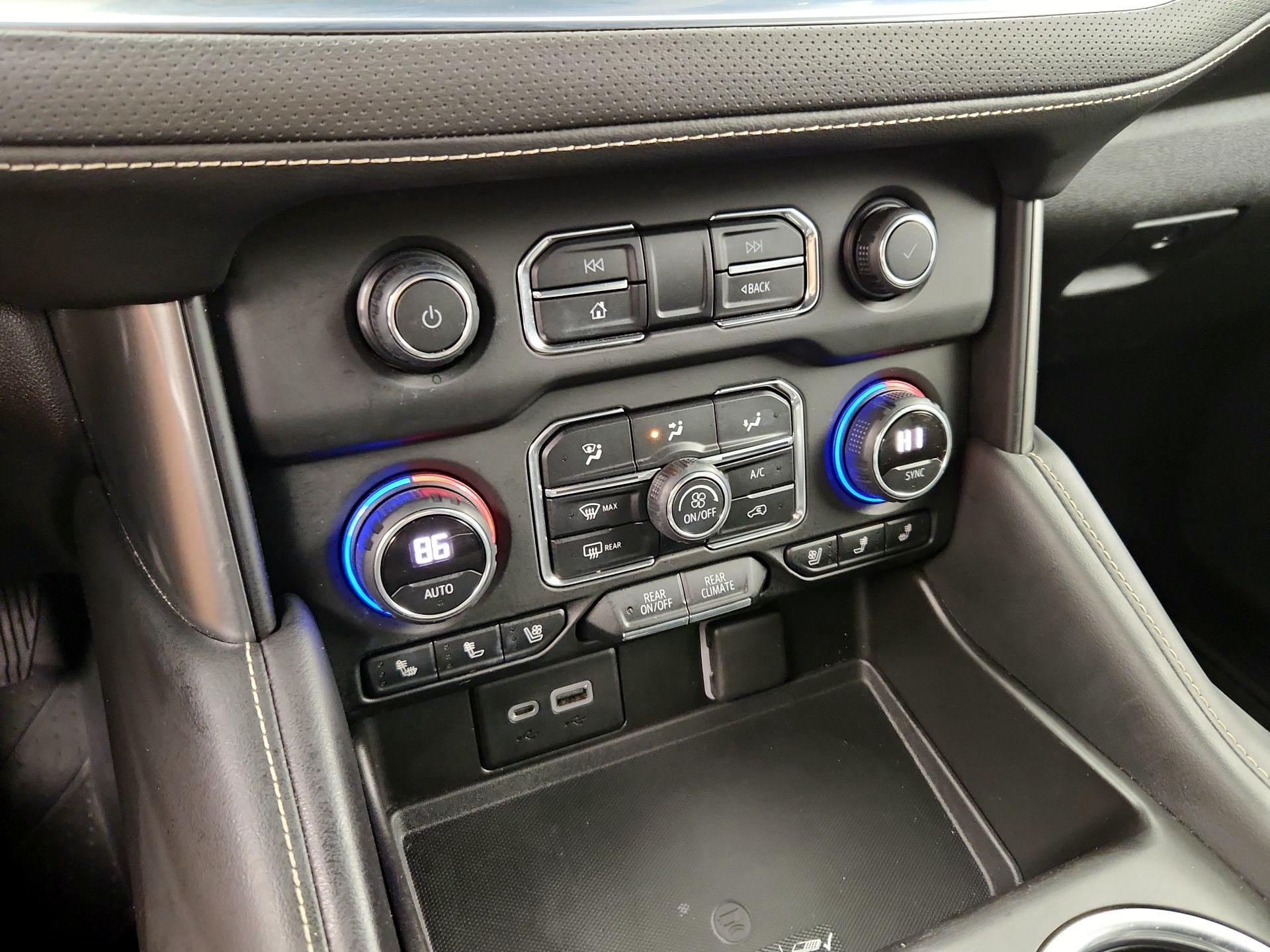 Thumbnail: 2021 Chevrolet Tahoe - 17