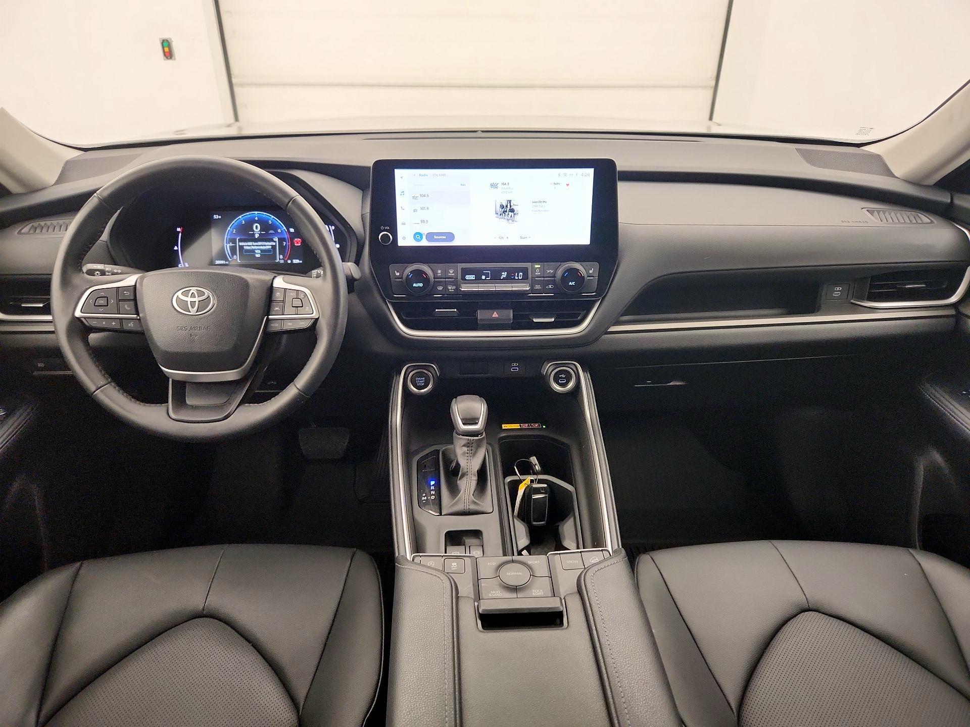 Thumbnail: 2024 Toyota Grand Highlander - 9