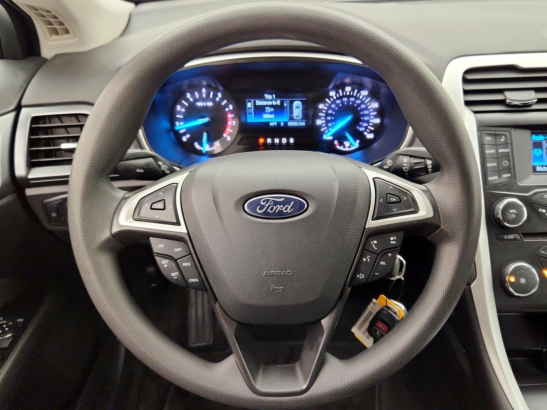 Thumbnail: 2014 Ford Fusion - 10