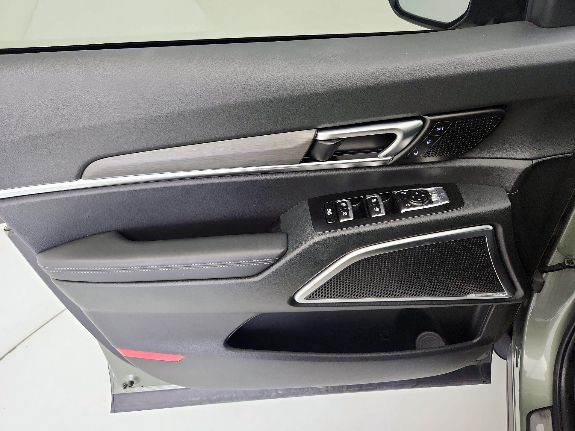 Thumbnail: 2025 Kia Telluride - 12