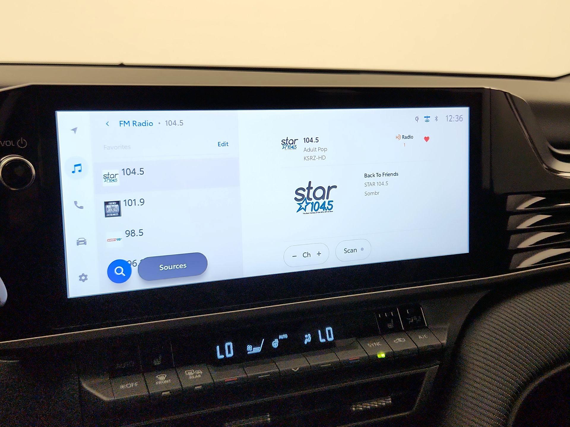 Thumbnail: 2025 Toyota Camry - 16