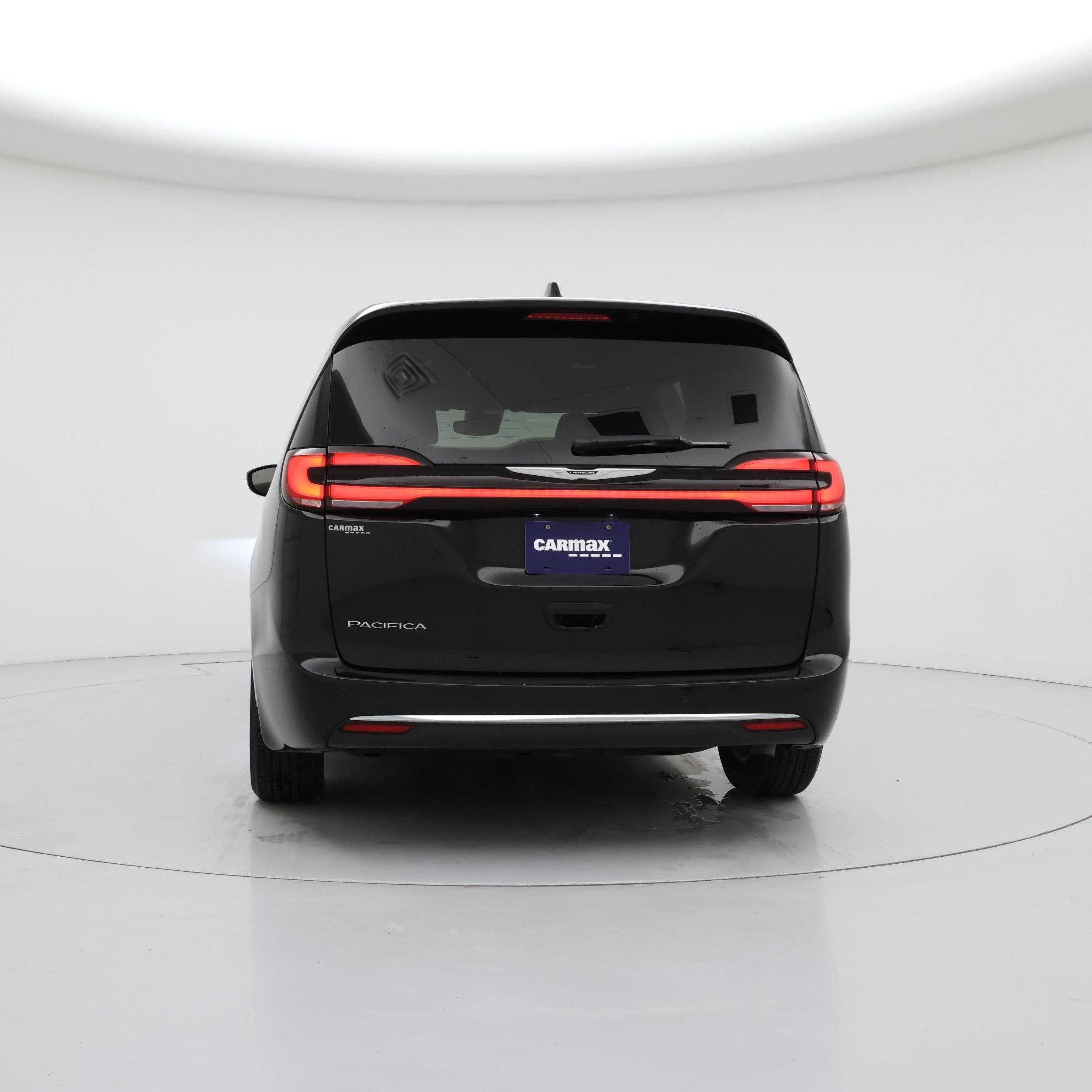 Thumbnail: 2025 Chrysler Pacifica - 6