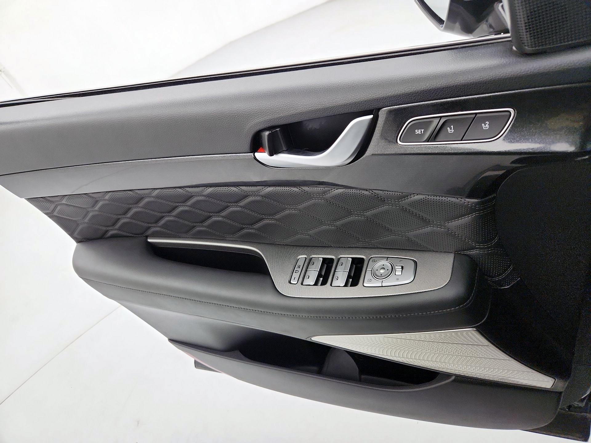 Thumbnail: 2022 Hyundai Palisade - 12