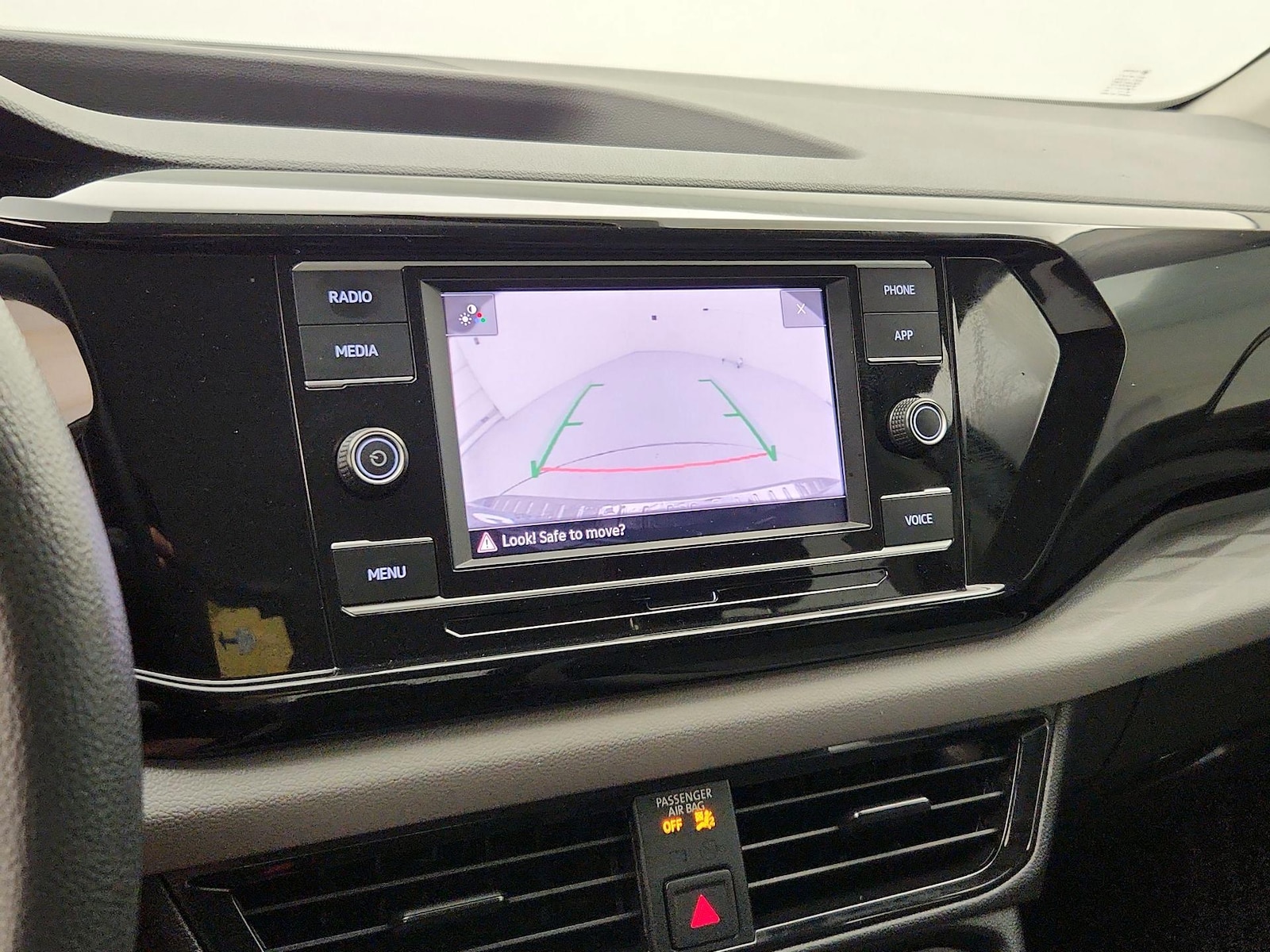 2022 Volkswagen Taos S - Photo 15