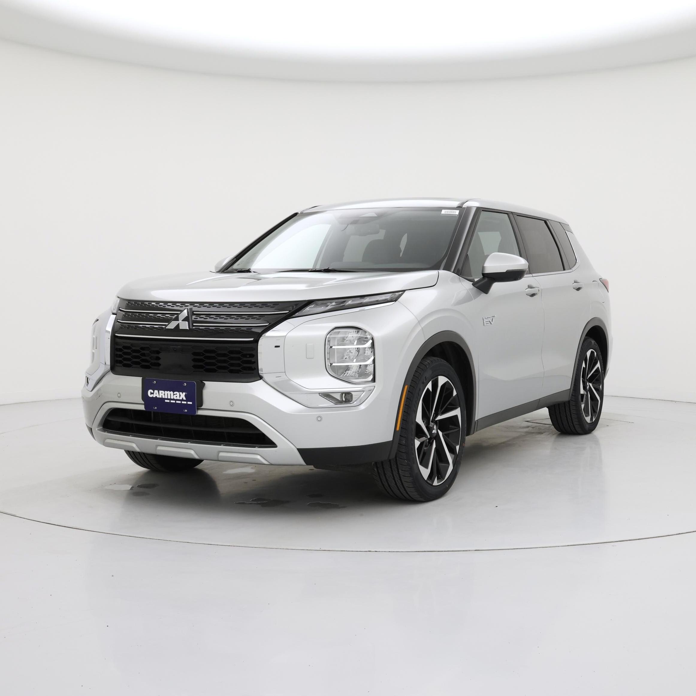 Thumbnail: 2024 Mitsubishi Outlander - 4