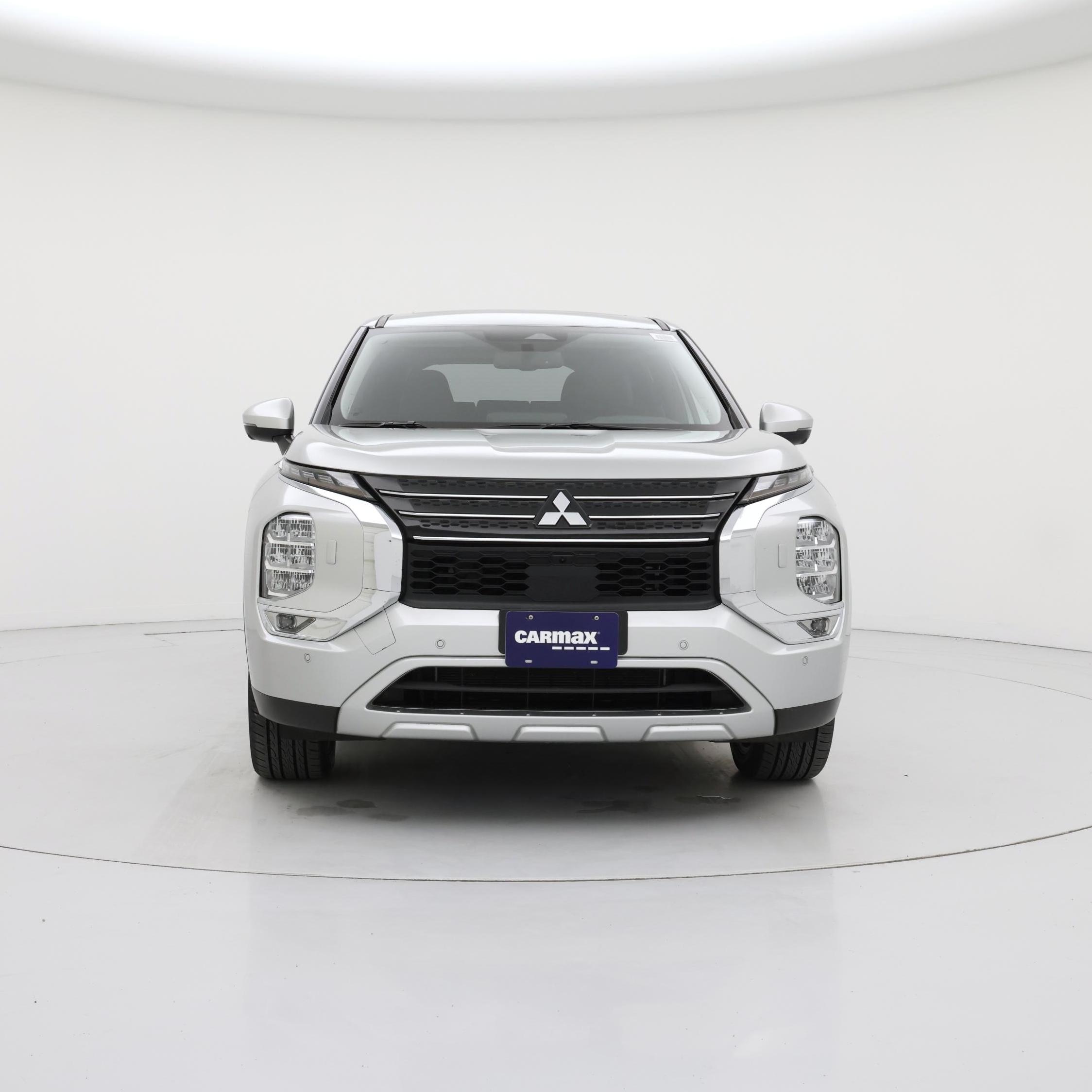 Thumbnail: 2024 Mitsubishi Outlander - 5