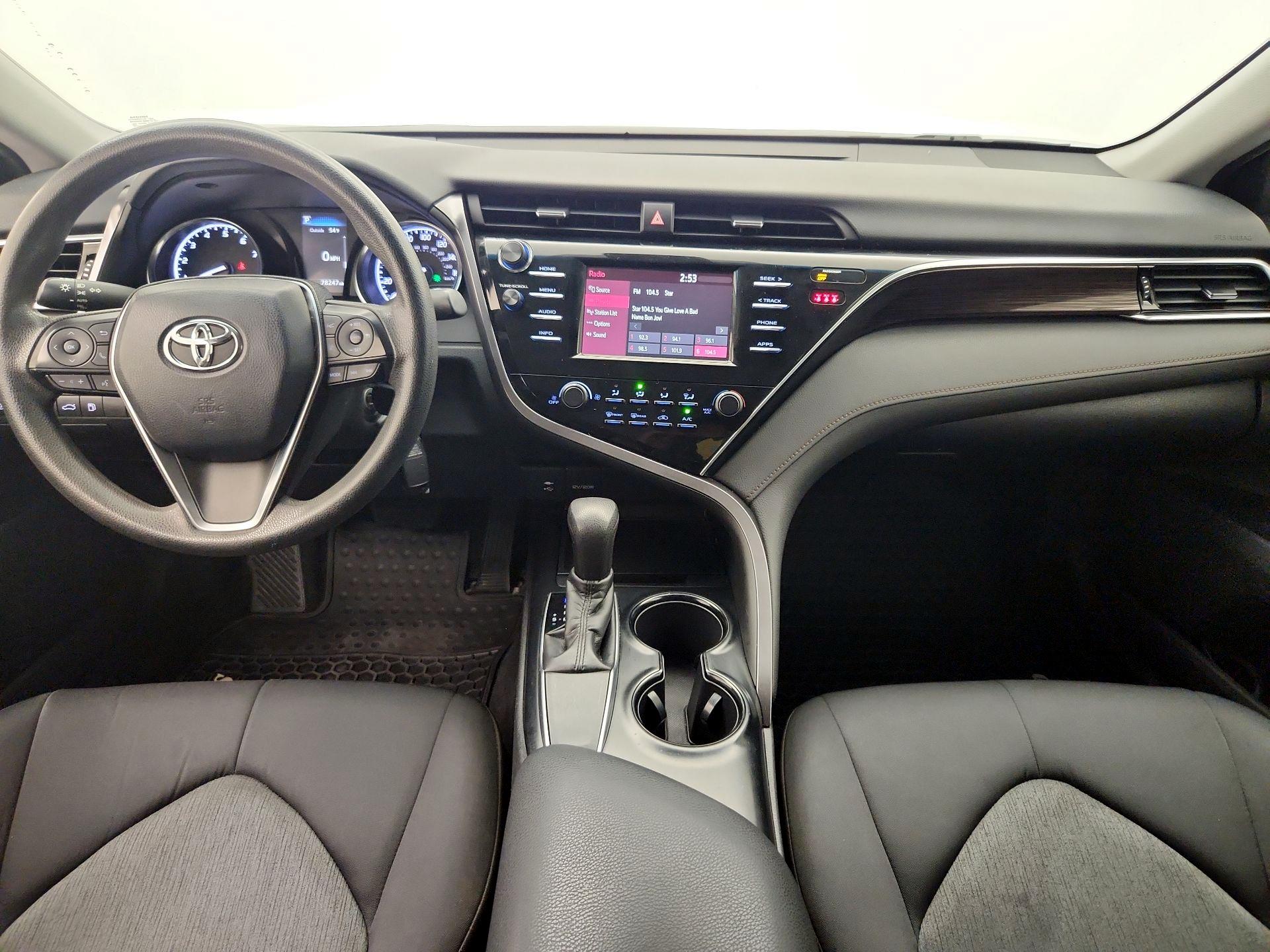 Thumbnail: 2018 Toyota Camry - 9