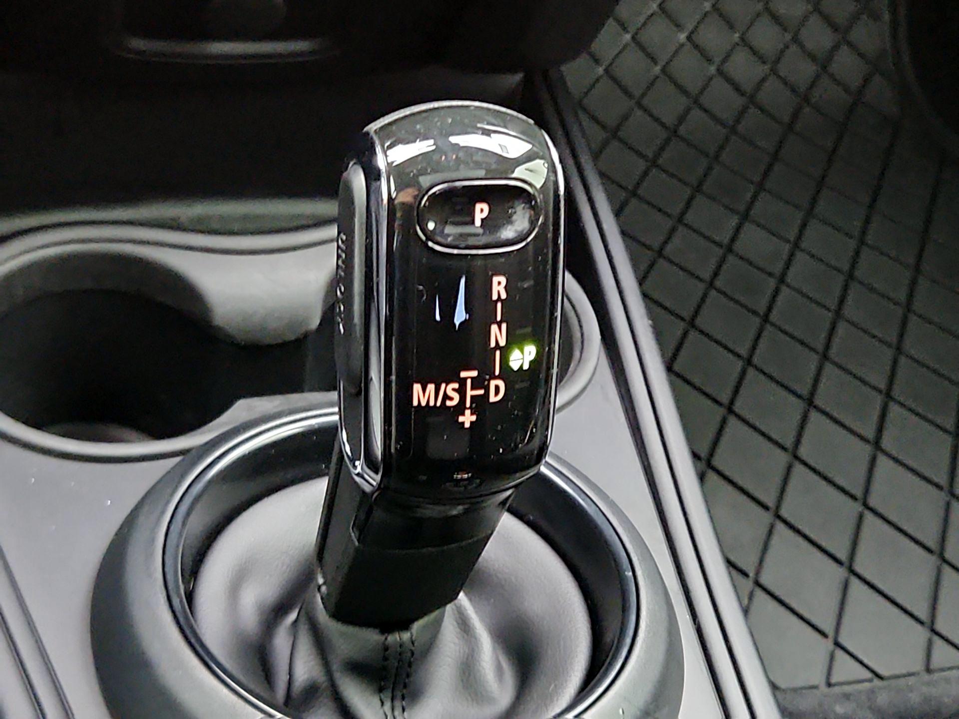 Thumbnail: 2021 MINI Cooper Countryman - 17