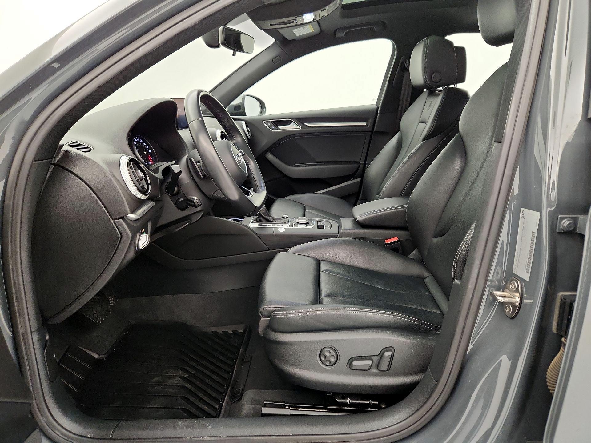 Thumbnail: 2020 Audi A3 - 11