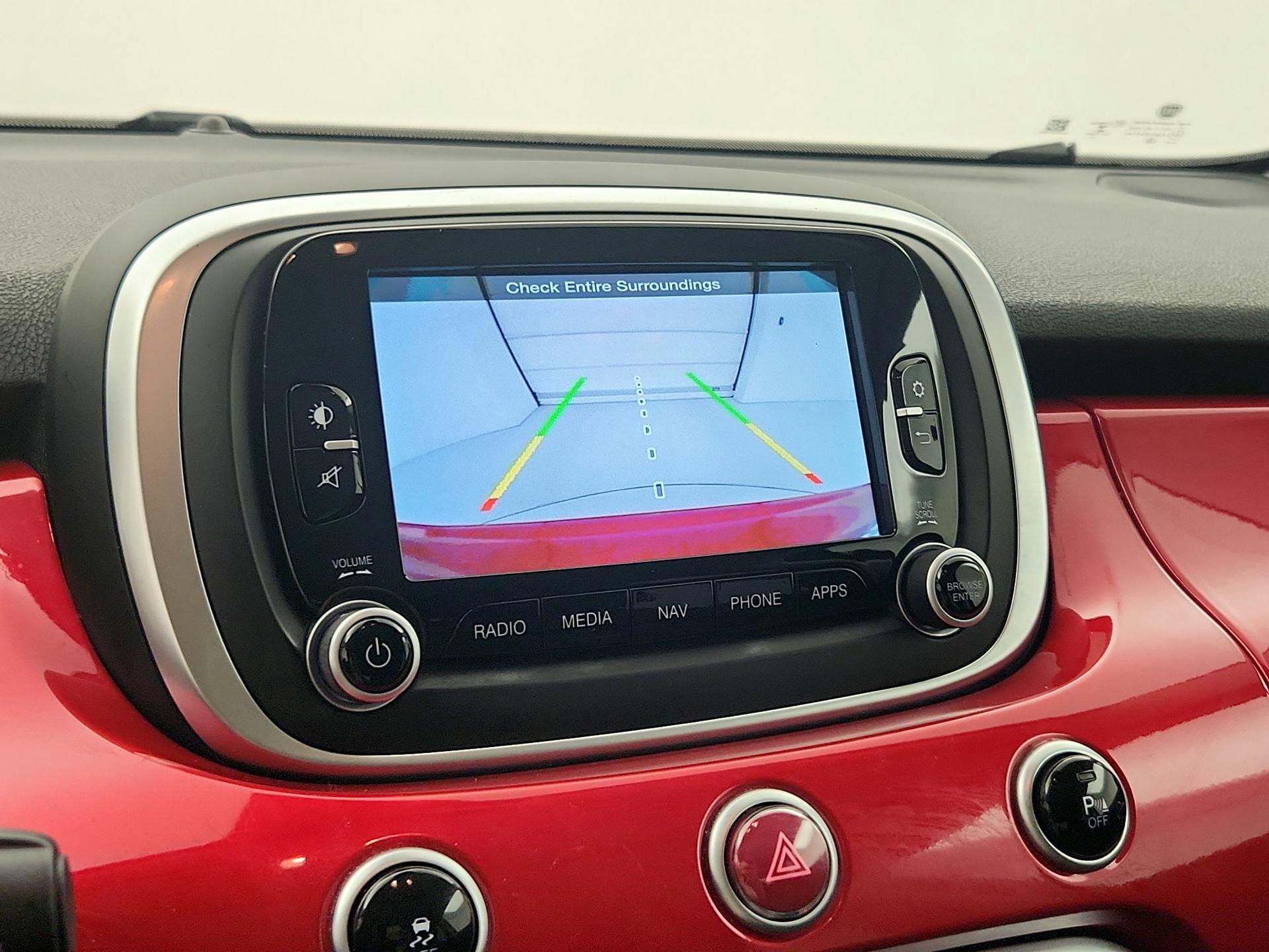 Thumbnail: 2016 Fiat 500X - 15