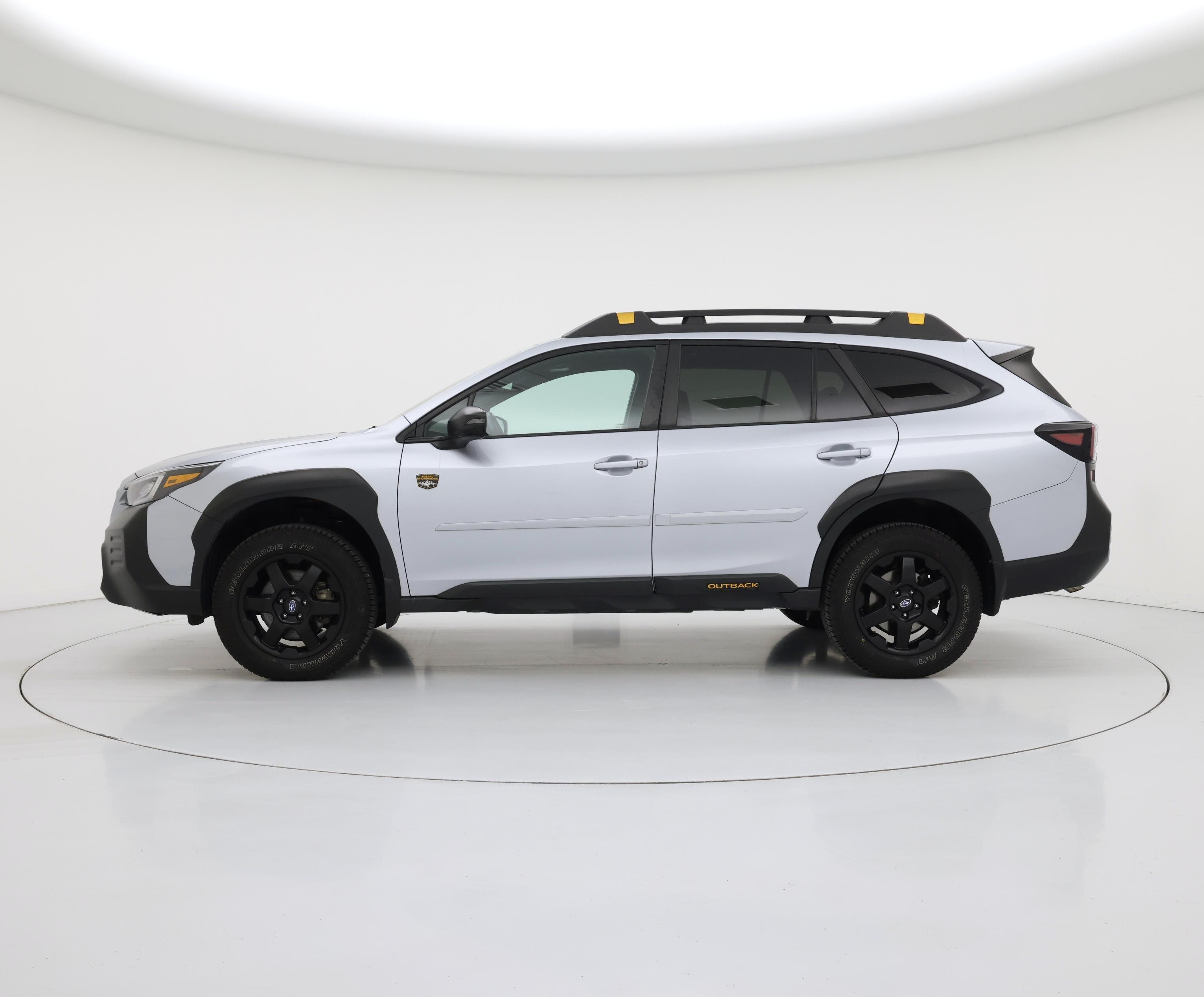Thumbnail: 2022 Subaru Outback - 3