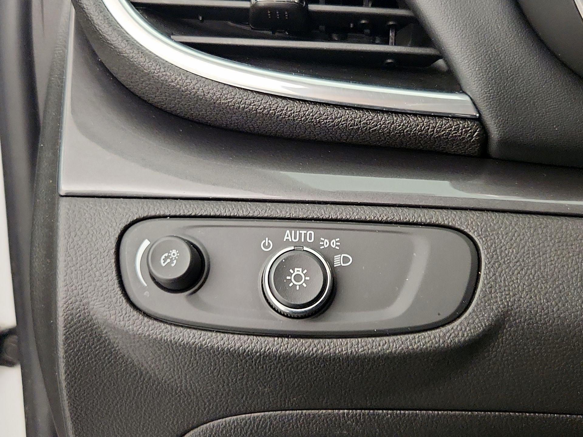 Thumbnail: 2021 Buick Encore - 13