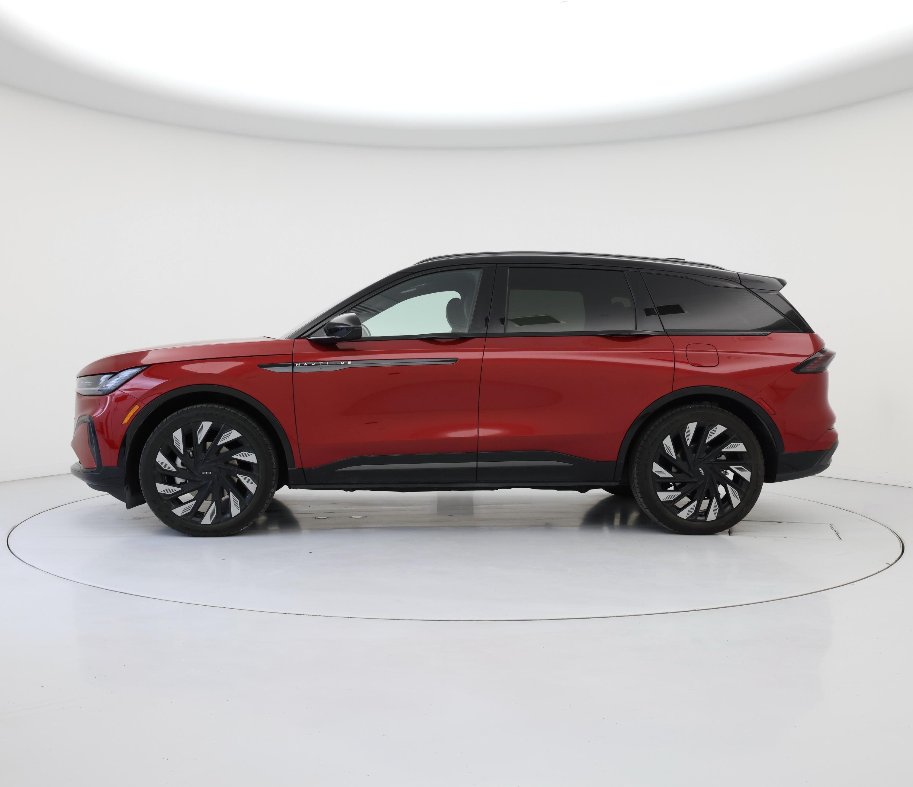 Thumbnail: 2025 Lincoln Nautilus - 3