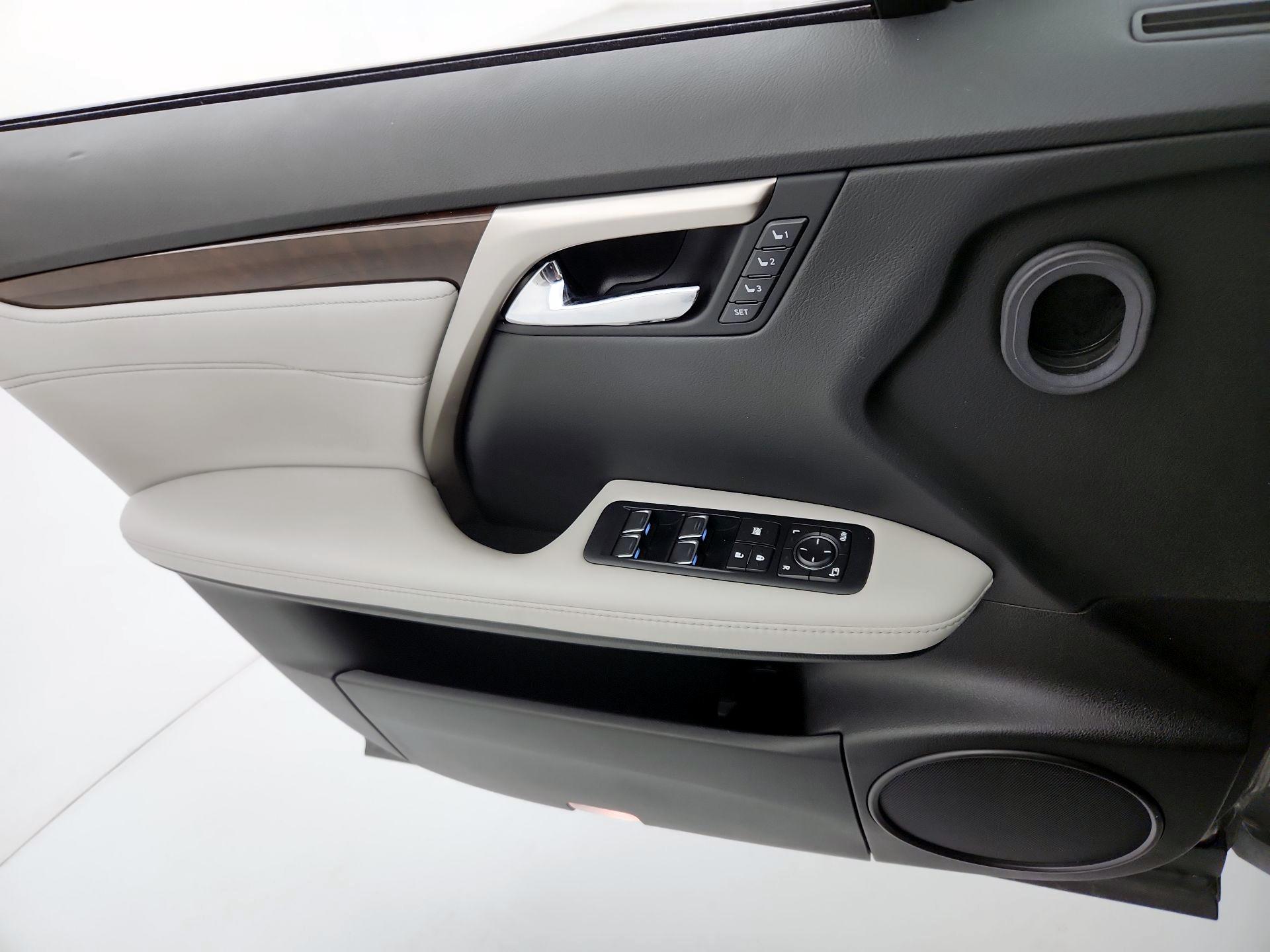 Thumbnail: 2017 Lexus RX - 12