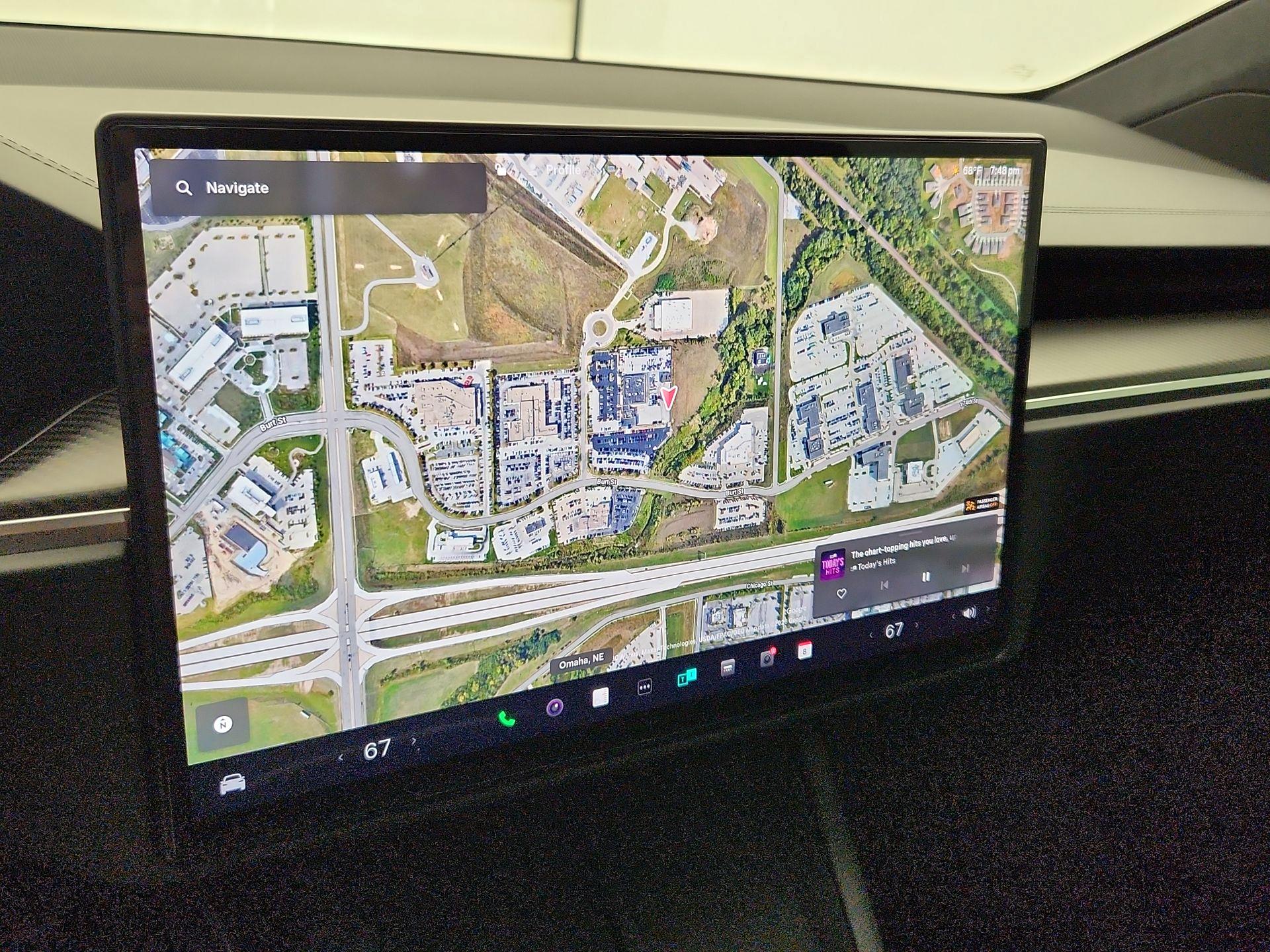 Thumbnail: 2023 Tesla Model X - 13