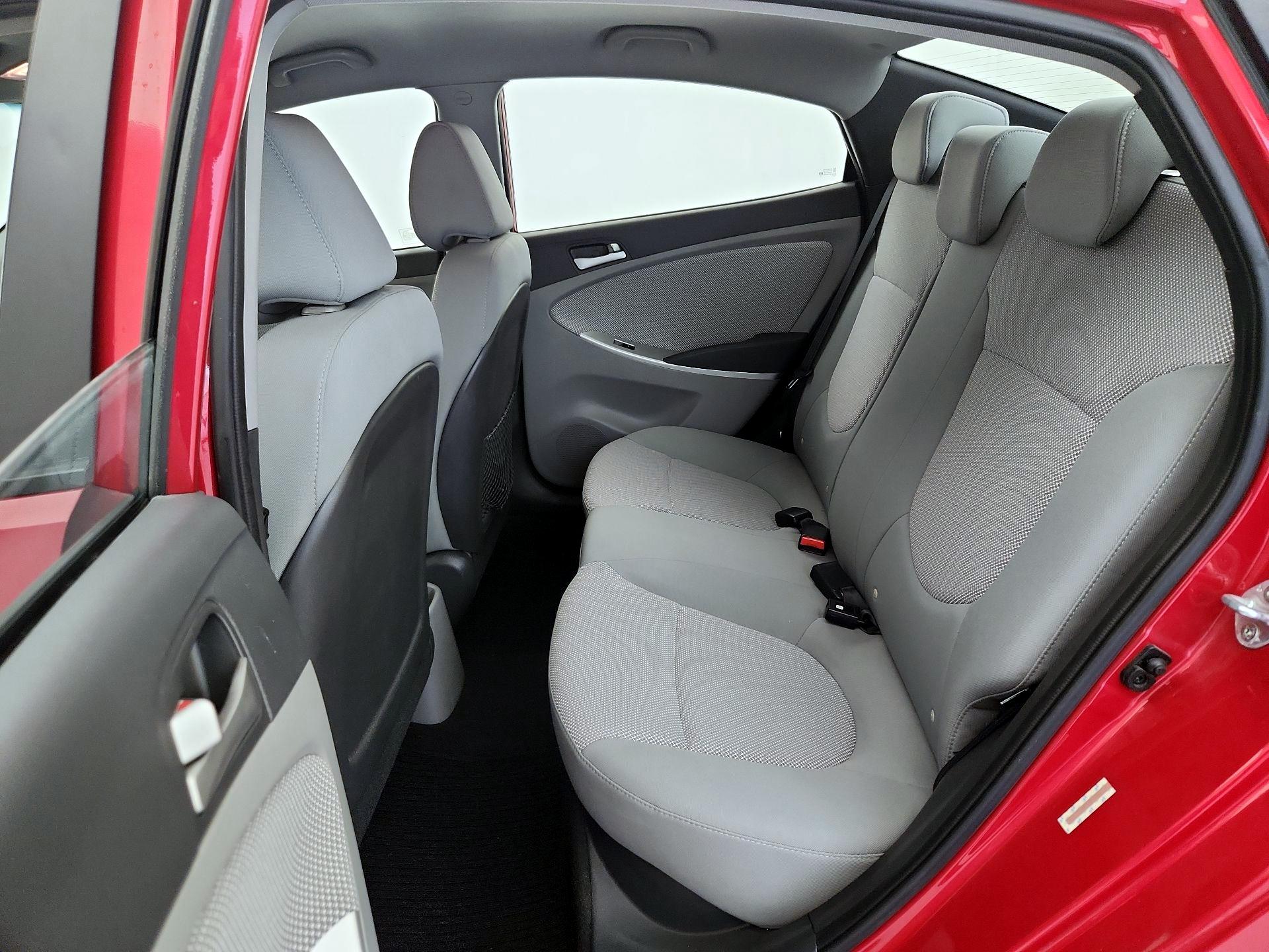 Thumbnail: 2014 Hyundai Accent - 18