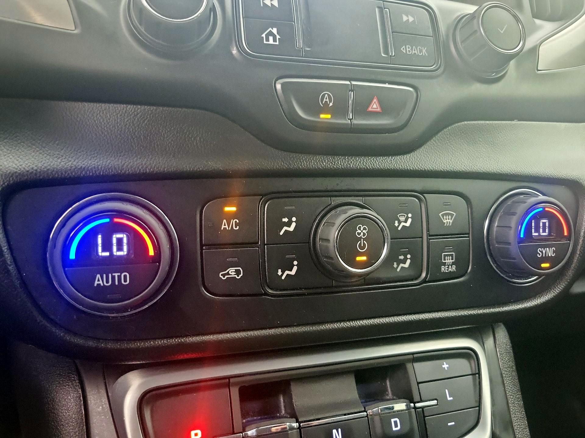 Thumbnail: 2022 GMC Terrain - 16