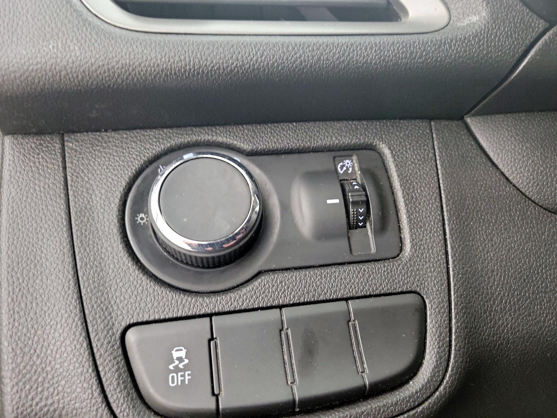 Thumbnail: 2021 Chevrolet Spark - 13