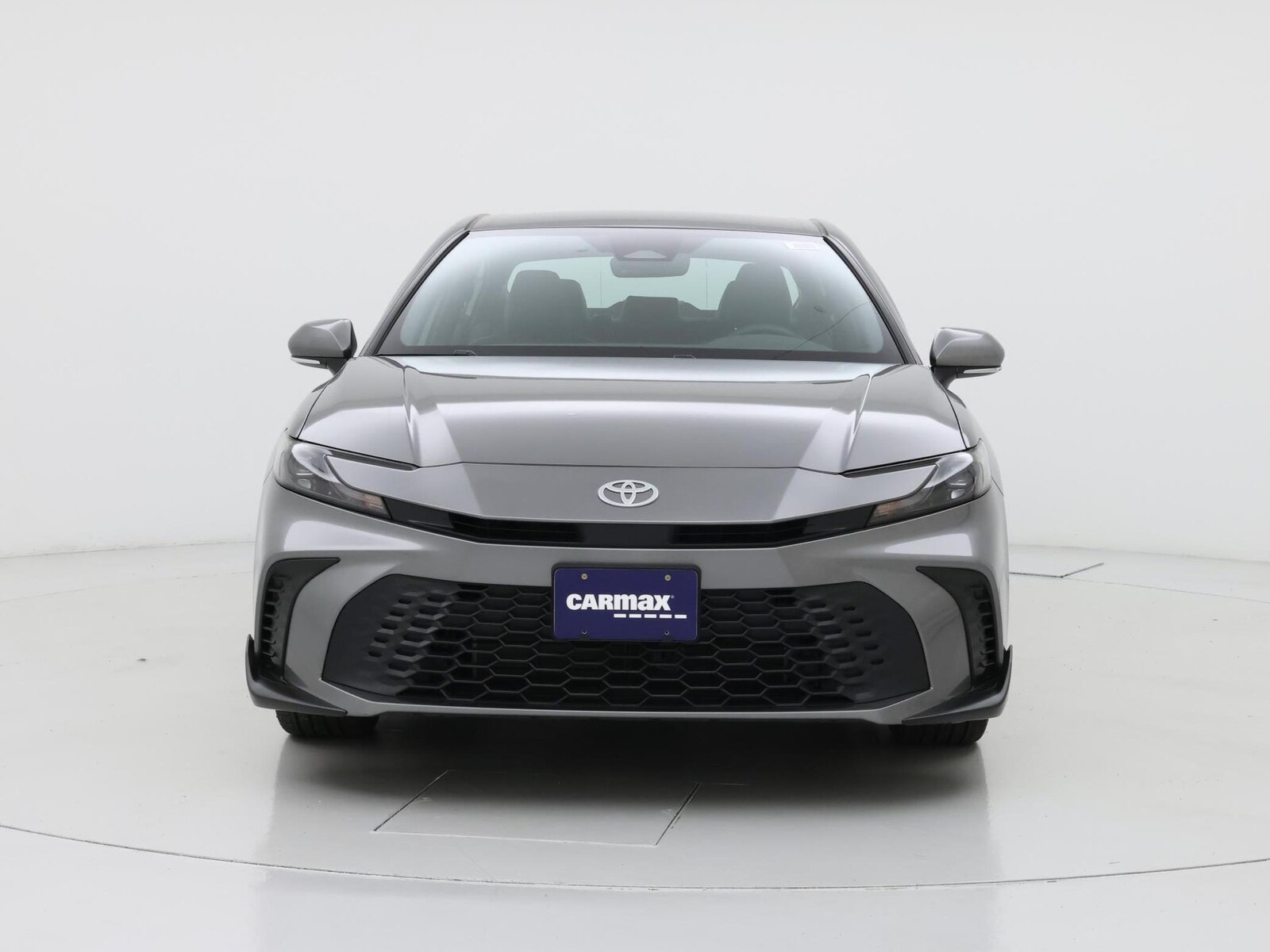 2025 Toyota Camry SE - Photo 6