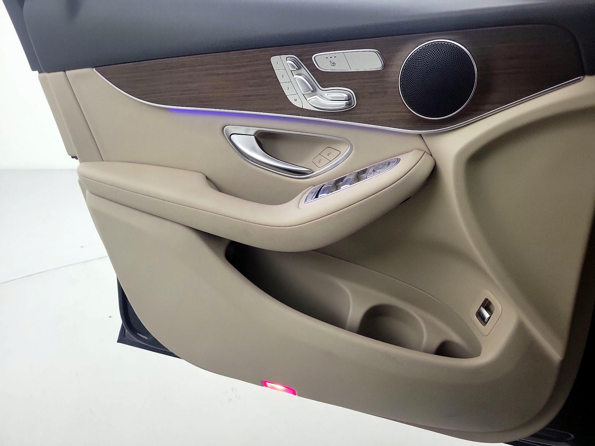 Thumbnail: 2021 Mercedes-Benz GLC - 12