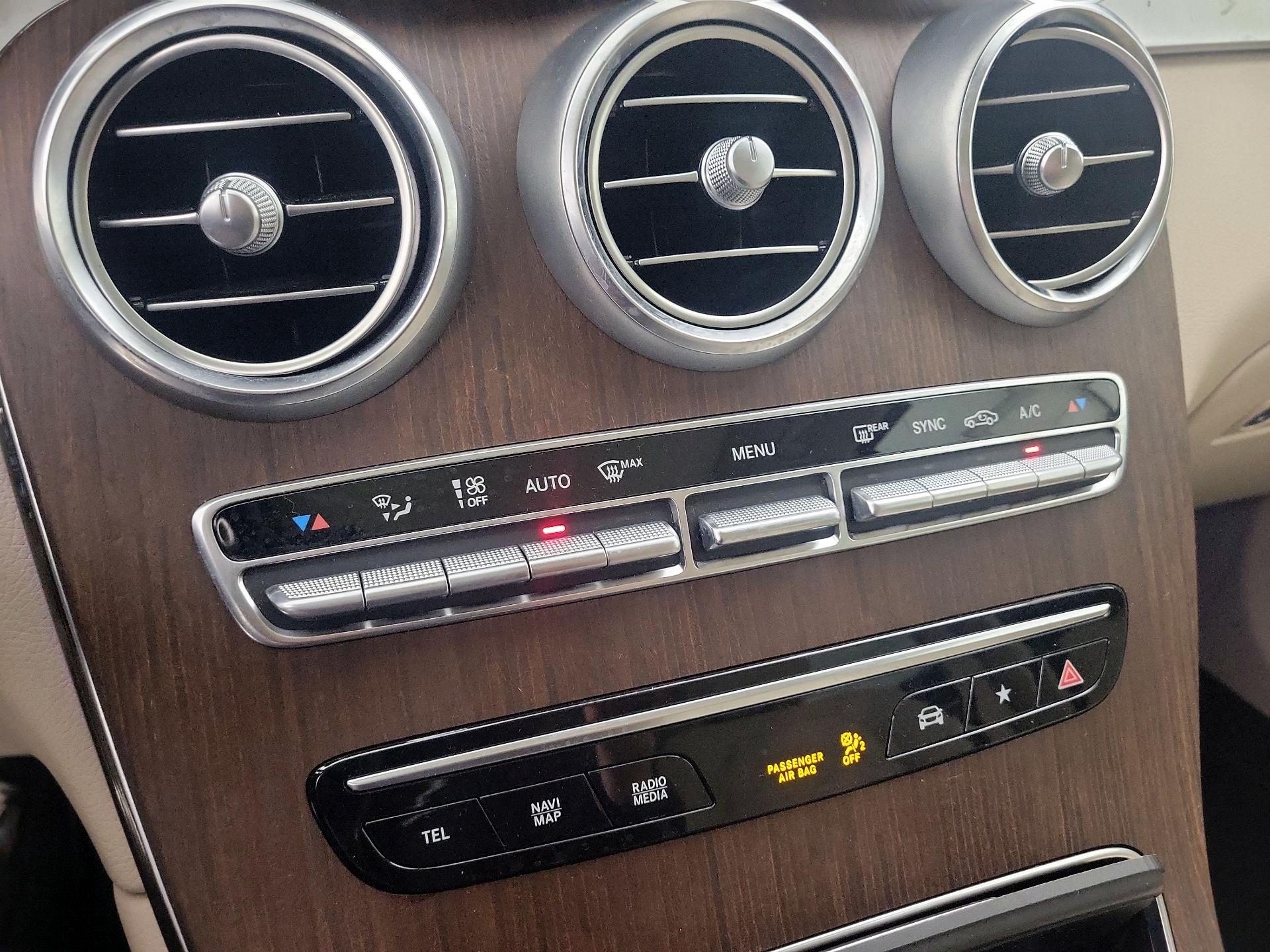 Thumbnail: 2021 Mercedes-Benz GLC - 16