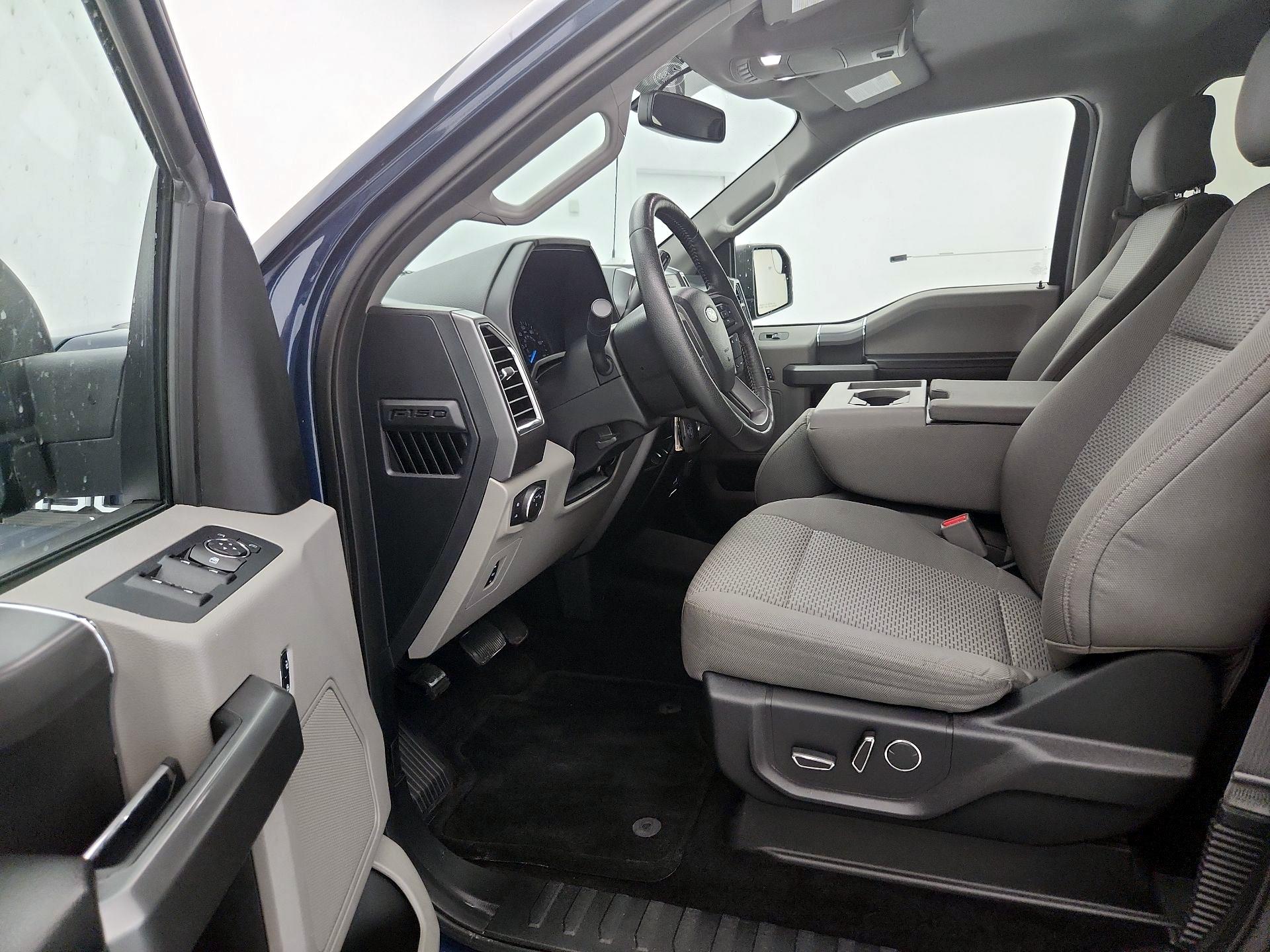 Thumbnail: 2016 Ford F-150 - 11