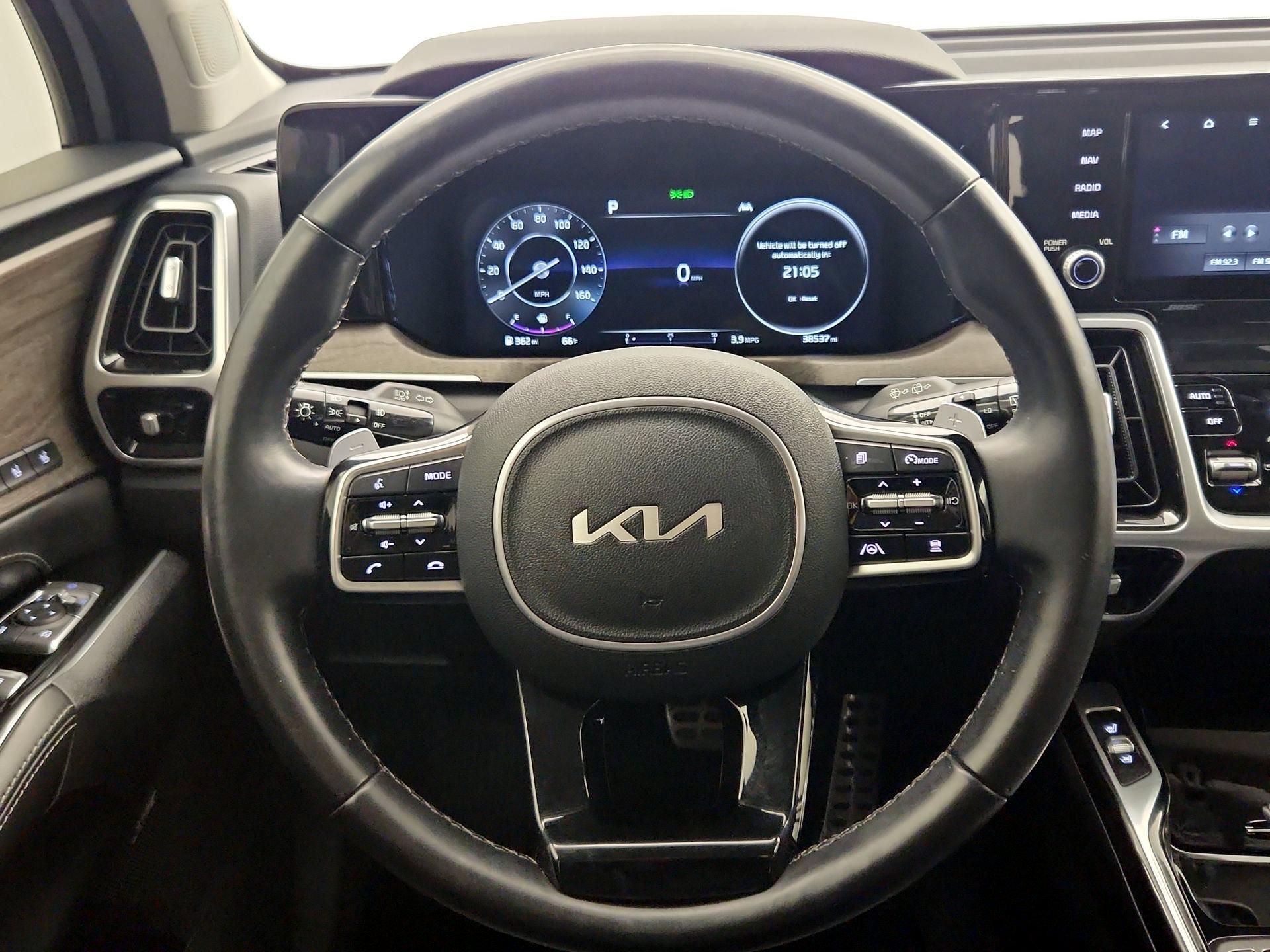 Thumbnail: 2022 Kia Sorento - 10