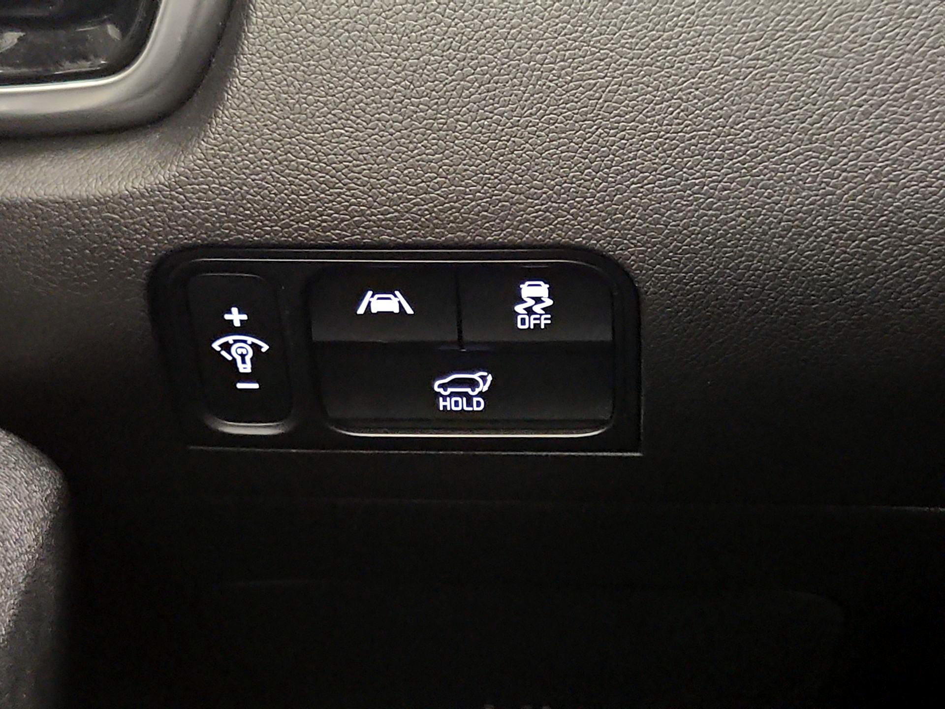 Thumbnail: 2022 Kia Sorento - 13