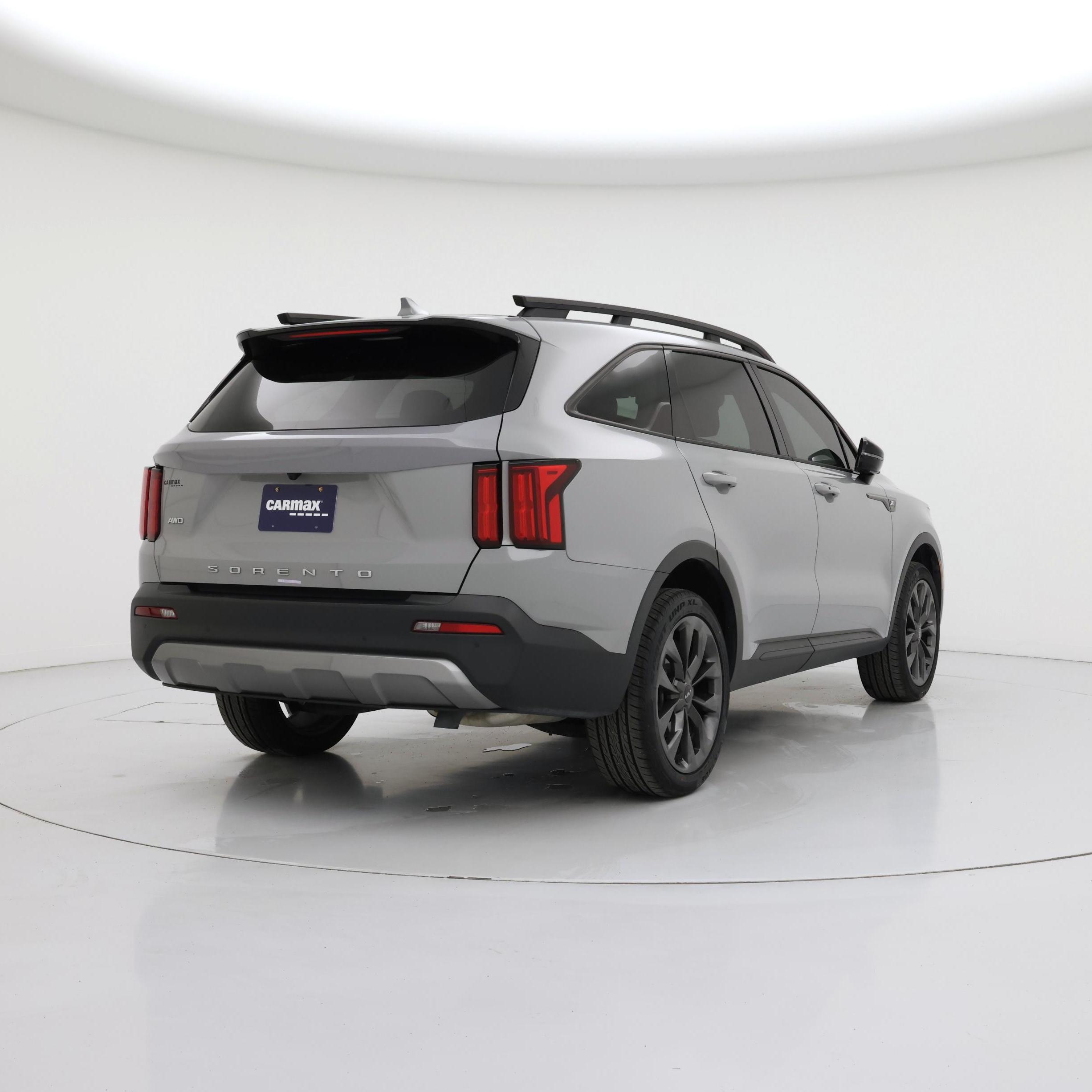 Thumbnail: 2022 Kia Sorento - 8