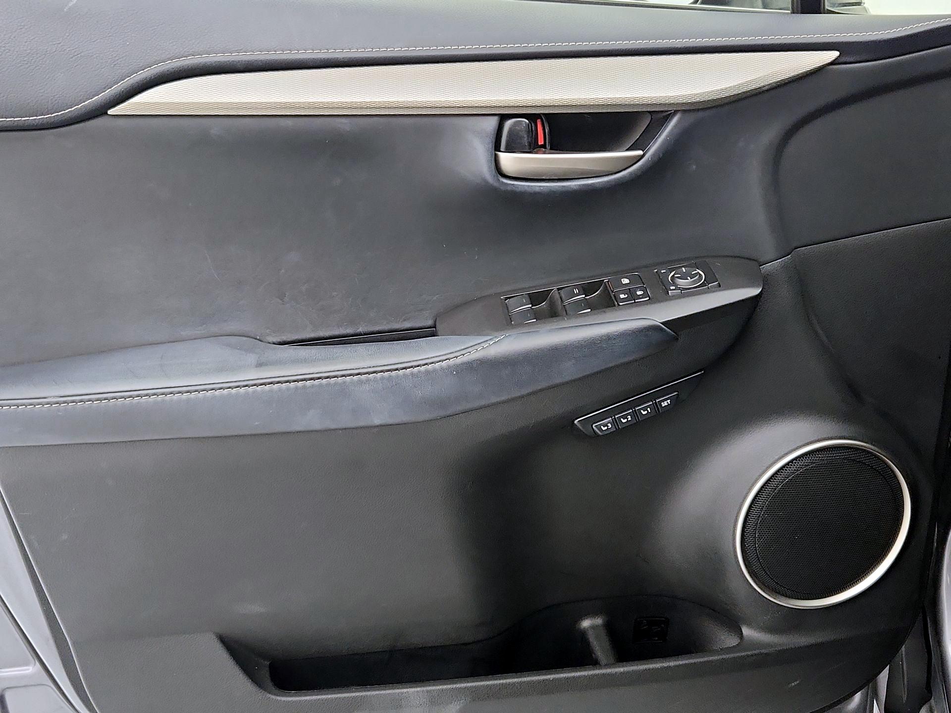 Thumbnail: 2016 Lexus NX - 12