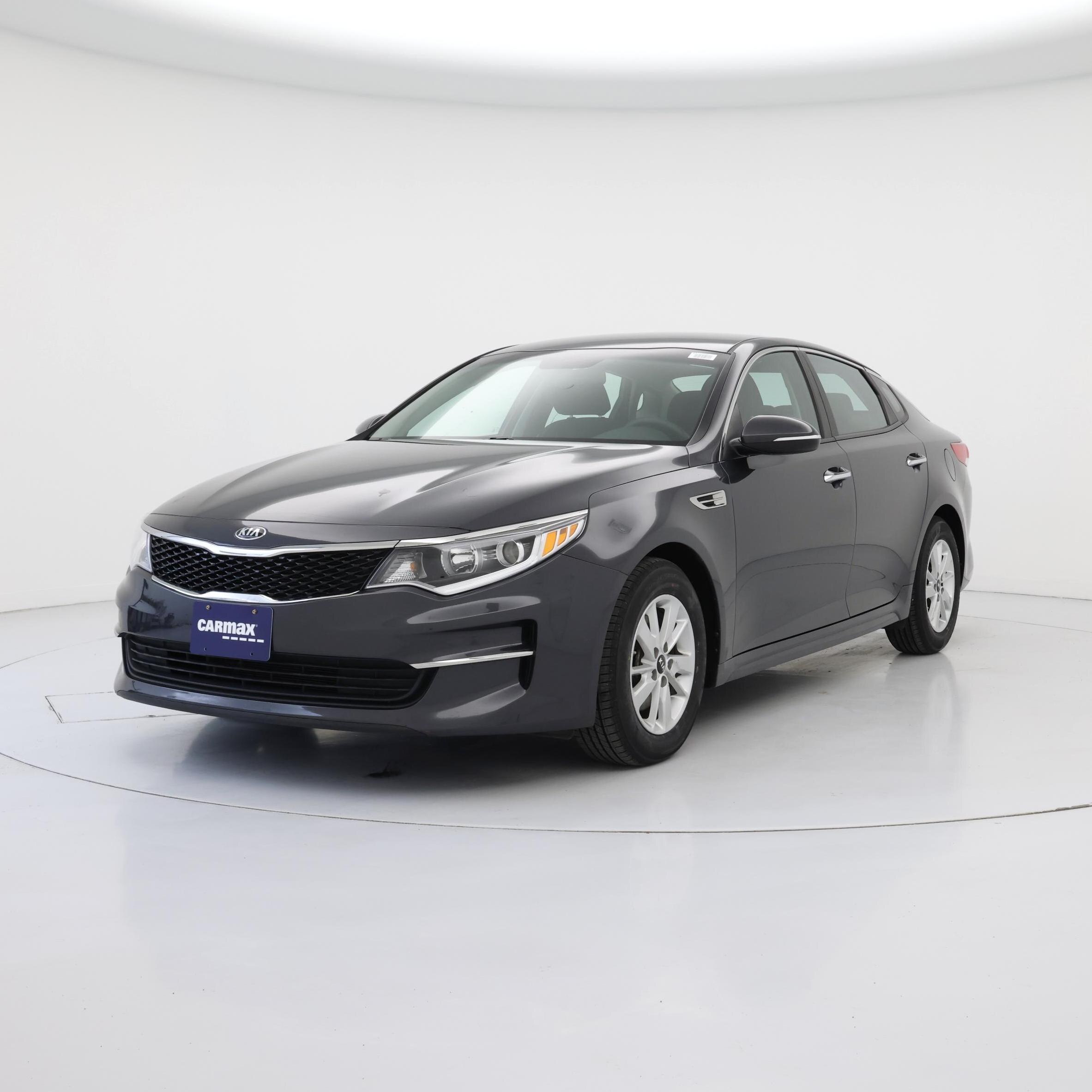 Thumbnail: 2017 Kia Optima - 4