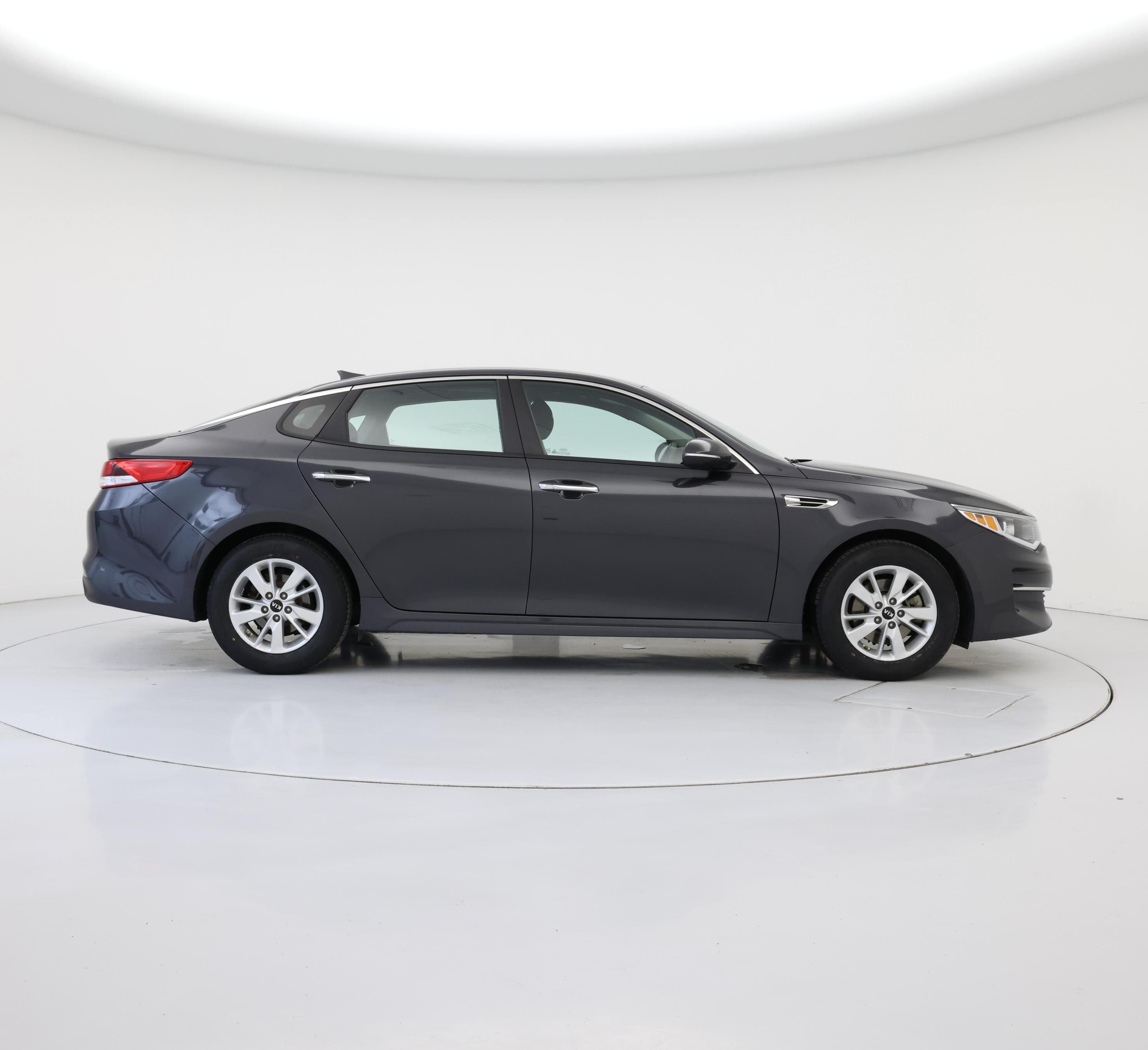 Thumbnail: 2017 Kia Optima - 7