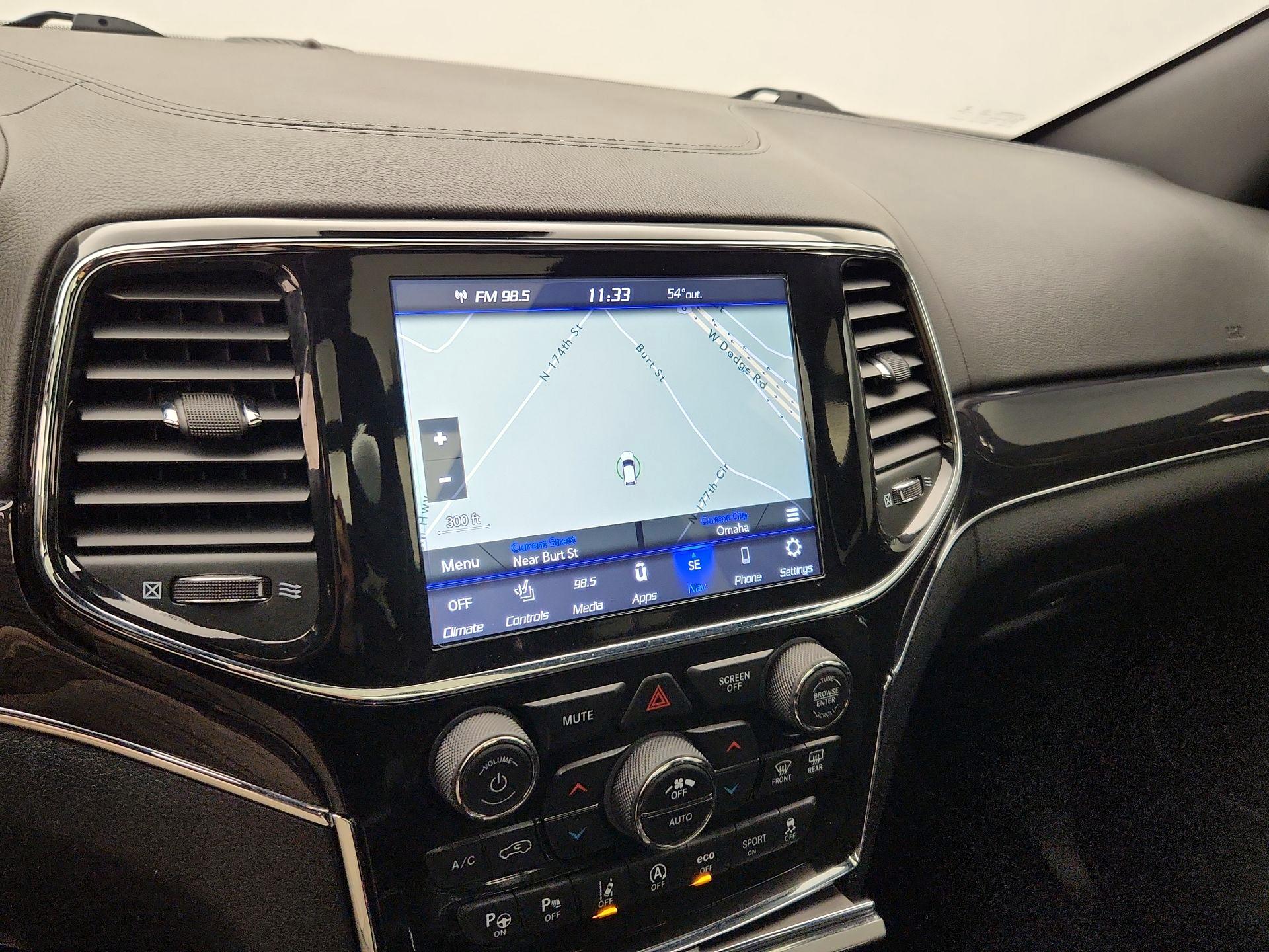 Thumbnail: 2021 Jeep Grand Cherokee - 14