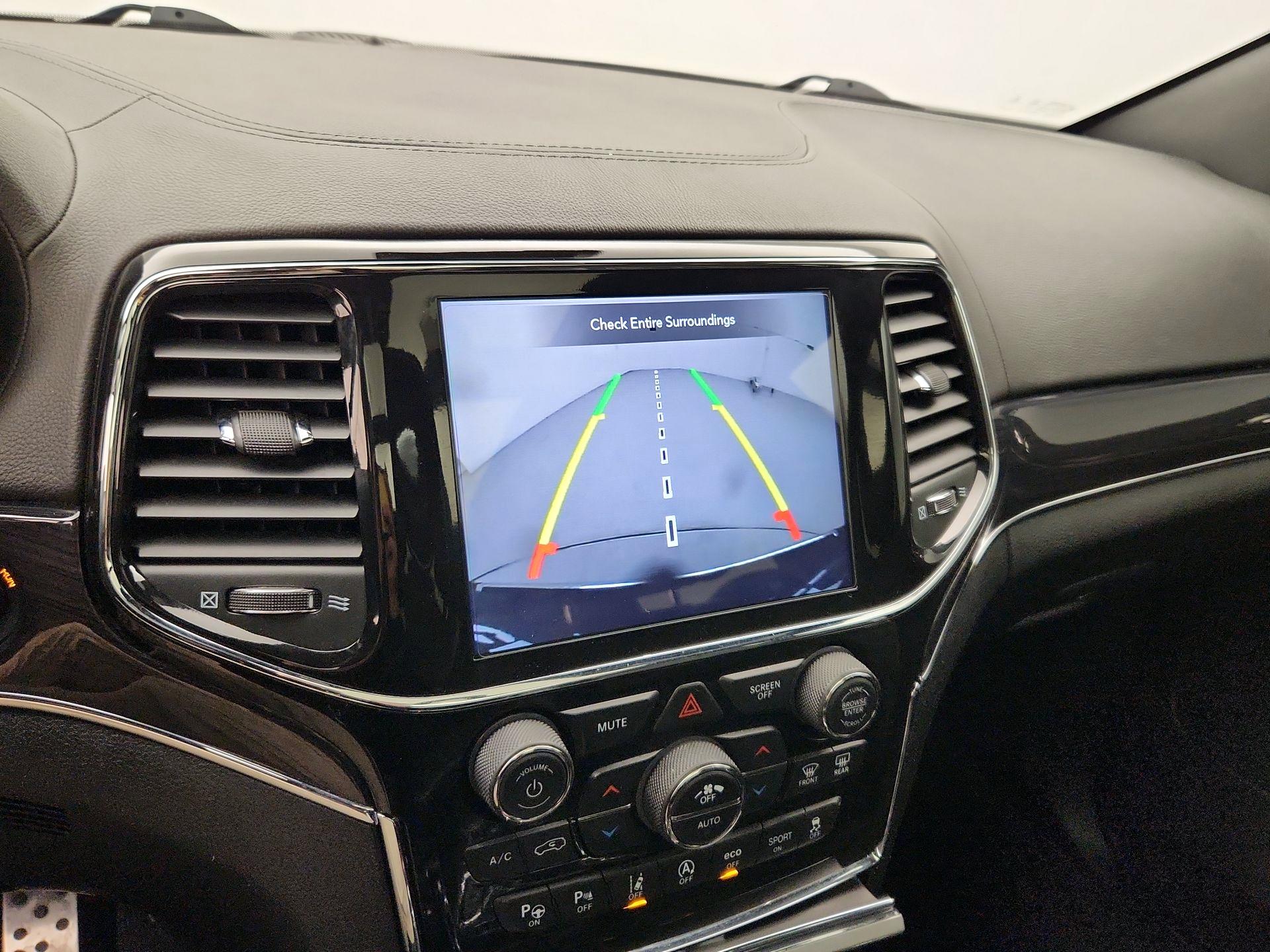 Thumbnail: 2021 Jeep Grand Cherokee - 15