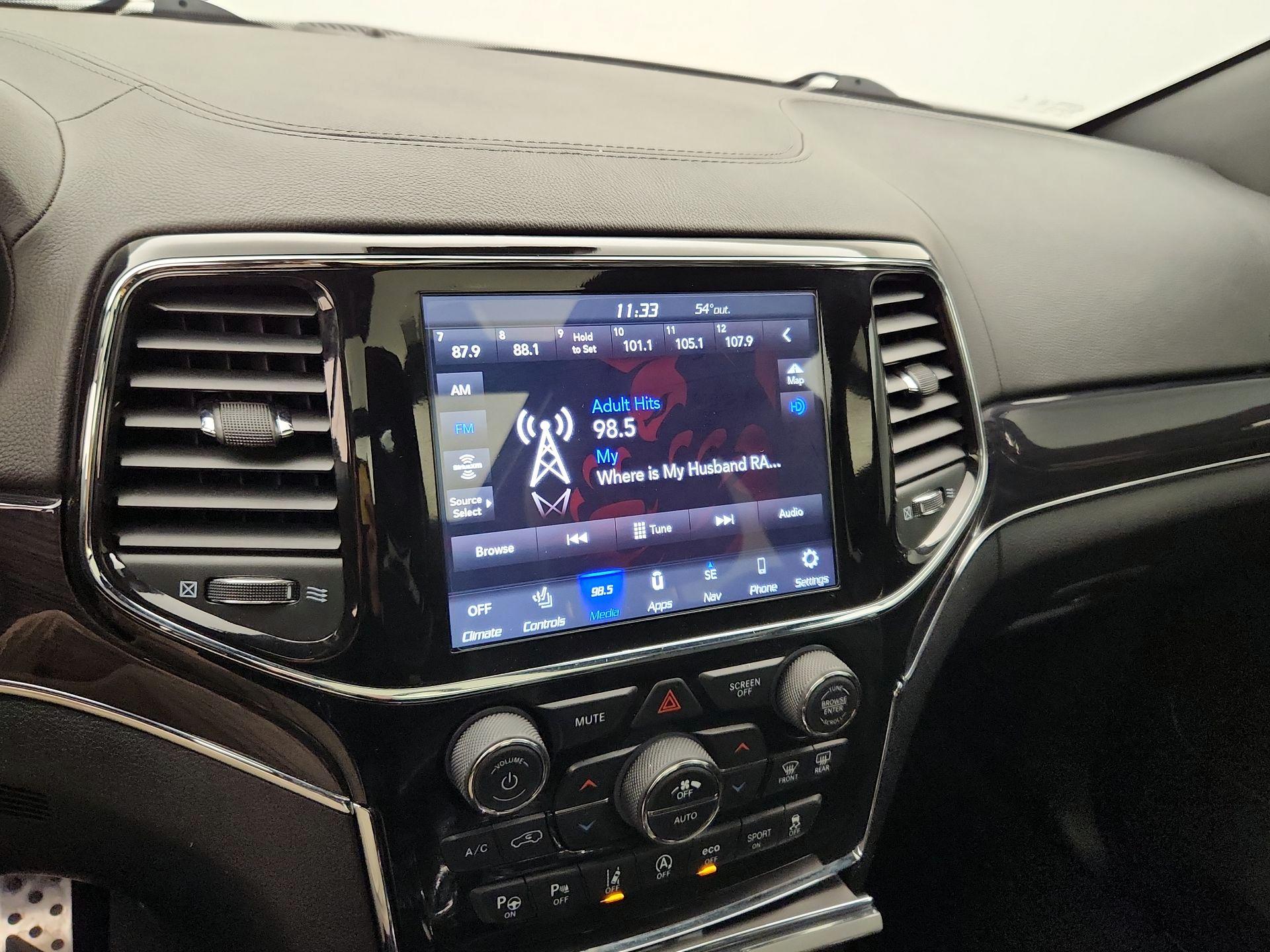 Thumbnail: 2021 Jeep Grand Cherokee - 16