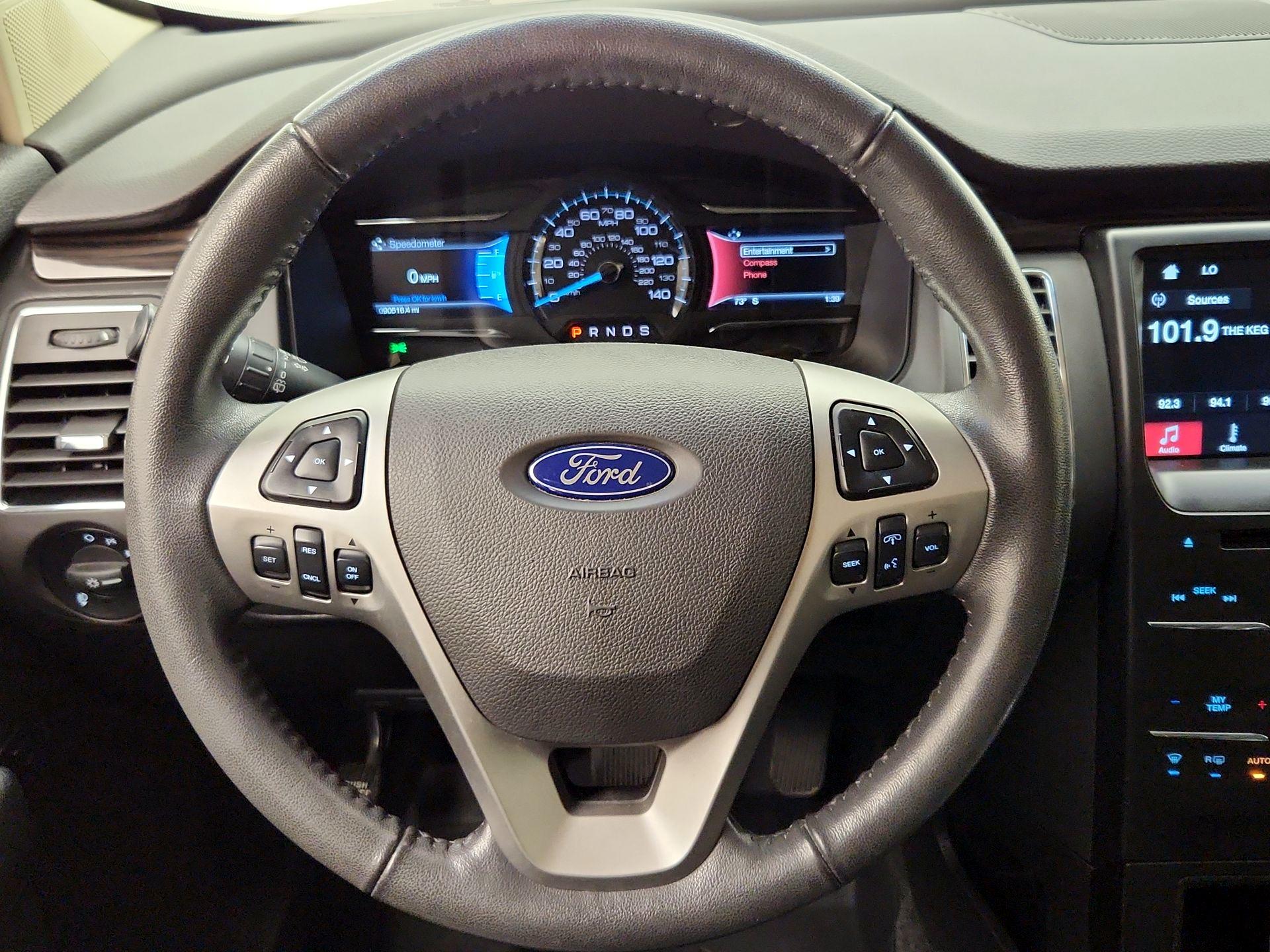 Thumbnail: 2016 Ford Flex - 10