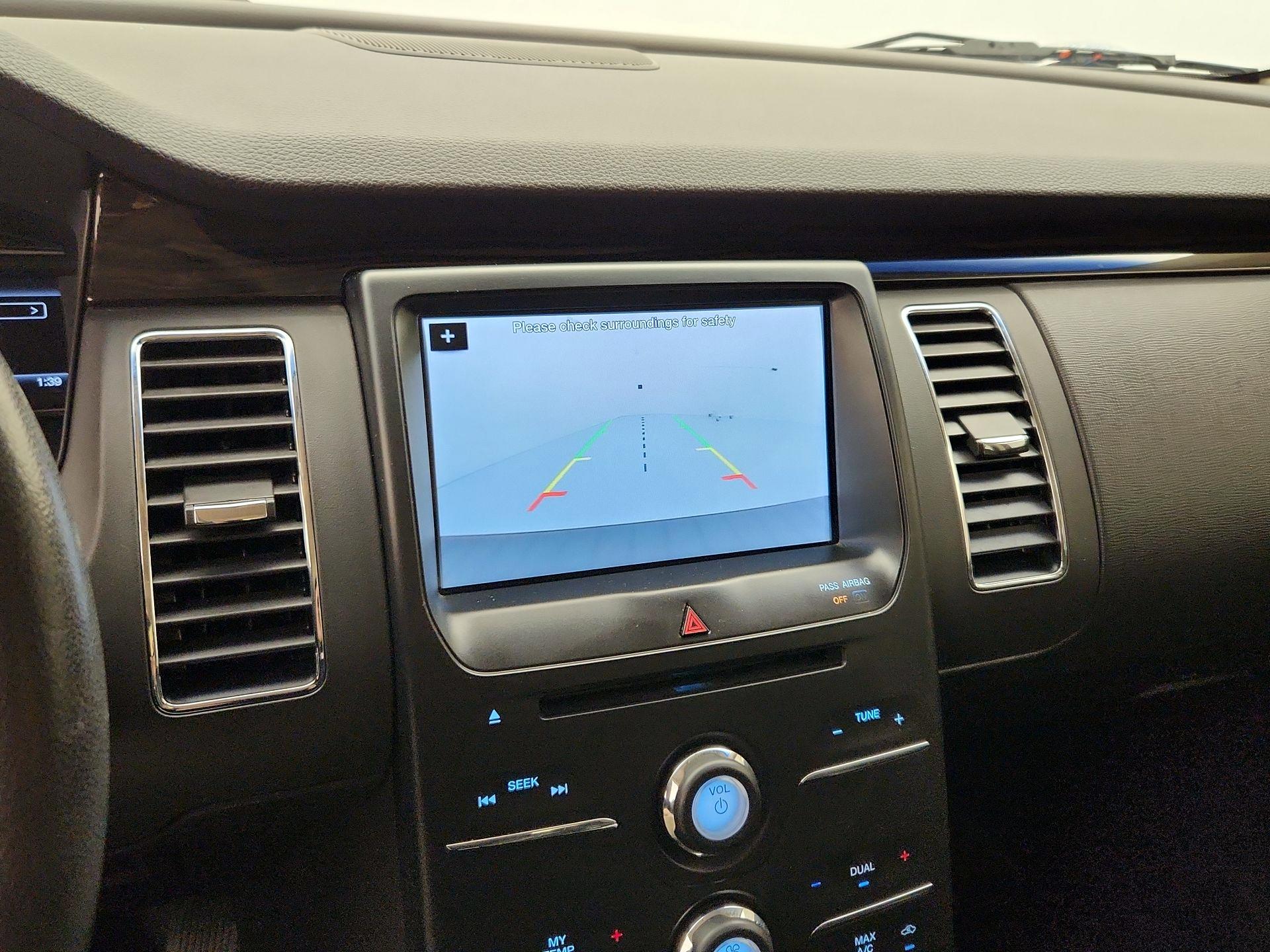 Thumbnail: 2016 Ford Flex - 14