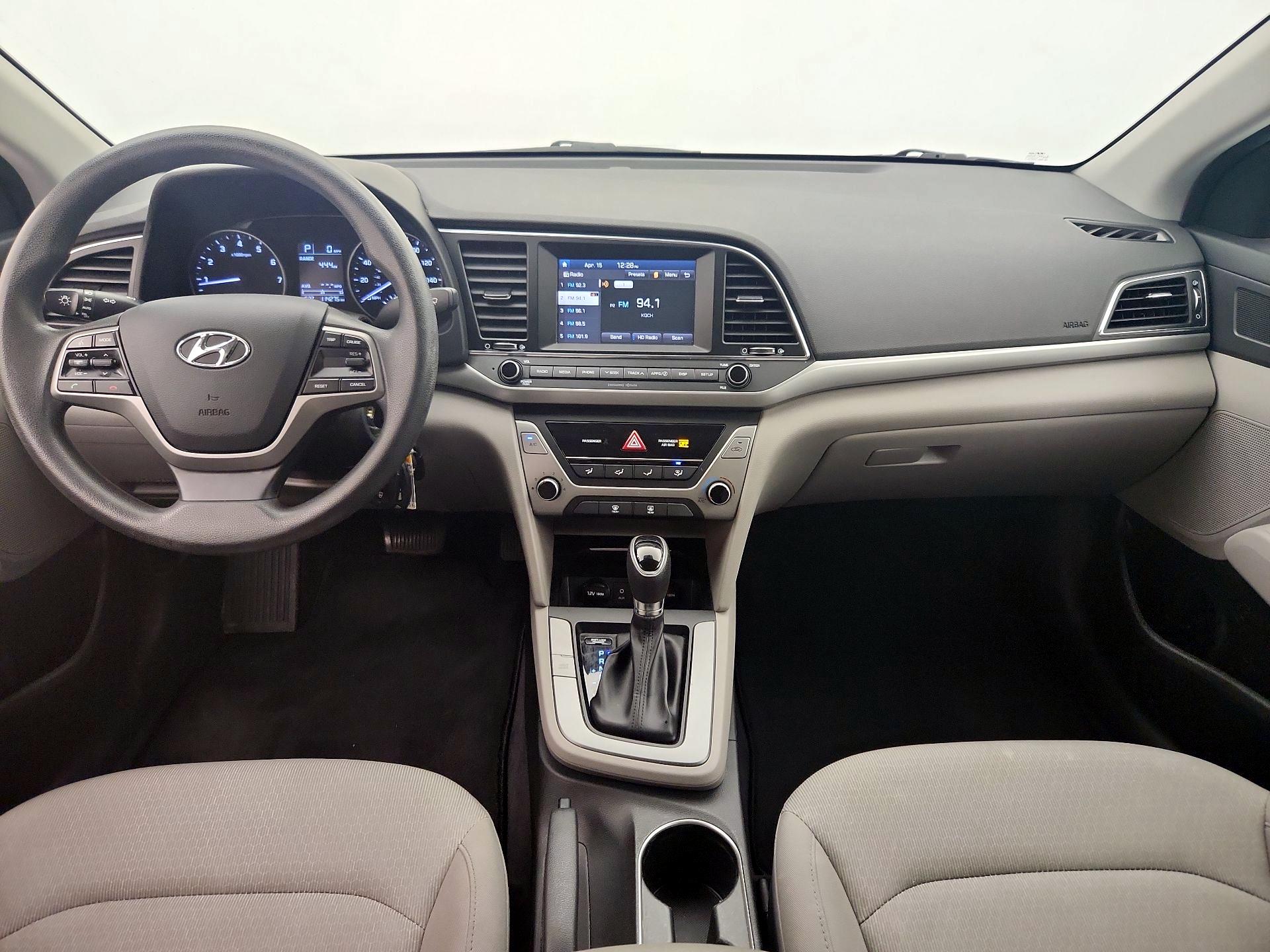 Thumbnail: 2018 Hyundai Elantra - 9