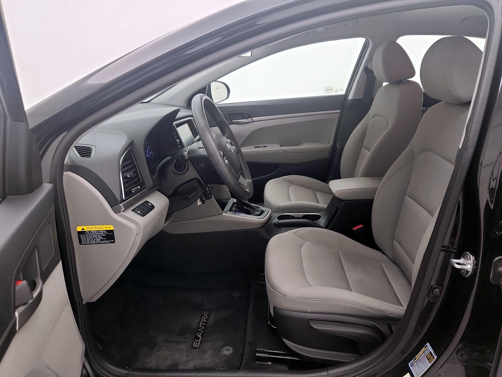 Thumbnail: 2018 Hyundai Elantra - 11