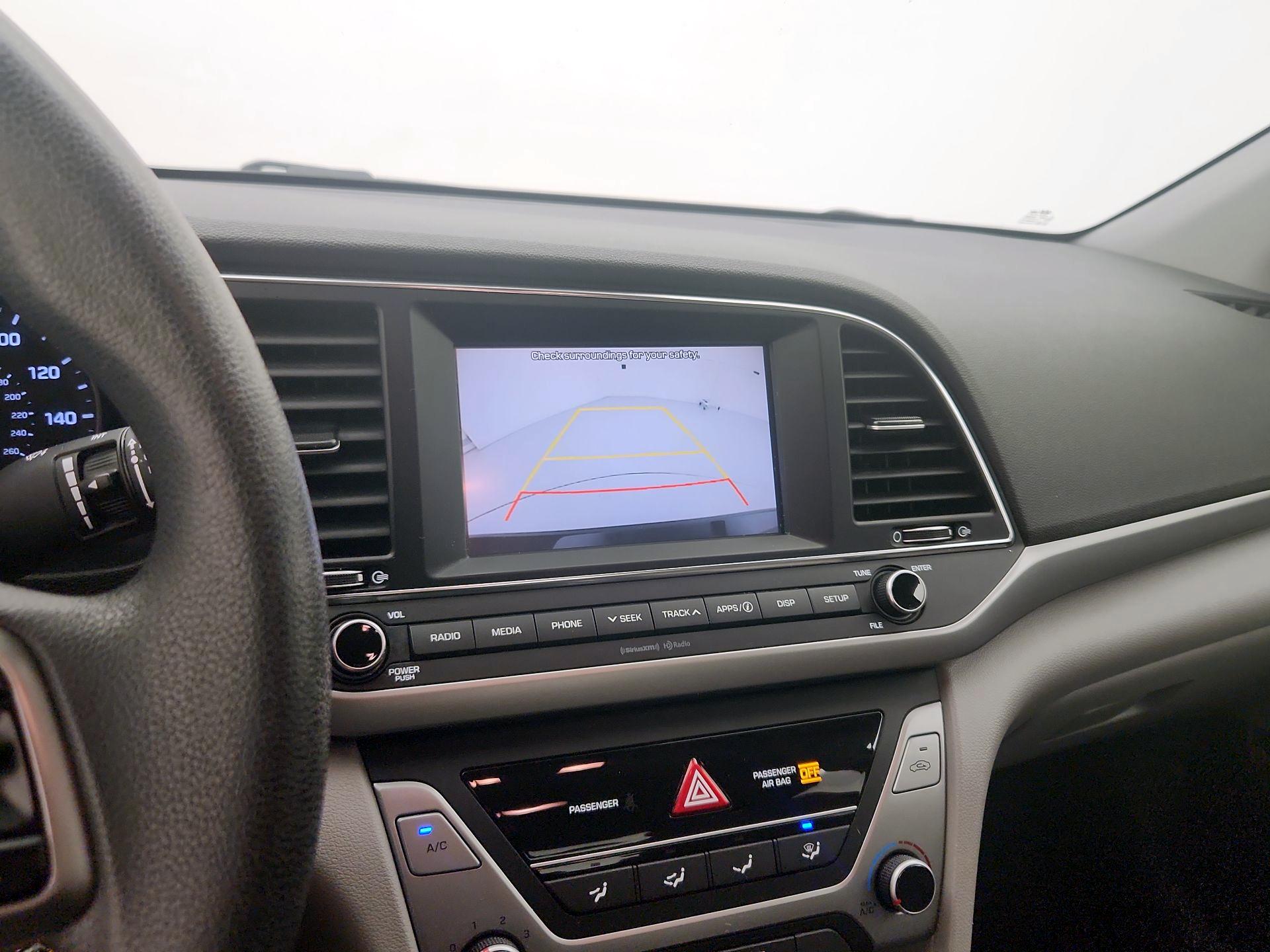 Thumbnail: 2018 Hyundai Elantra - 14